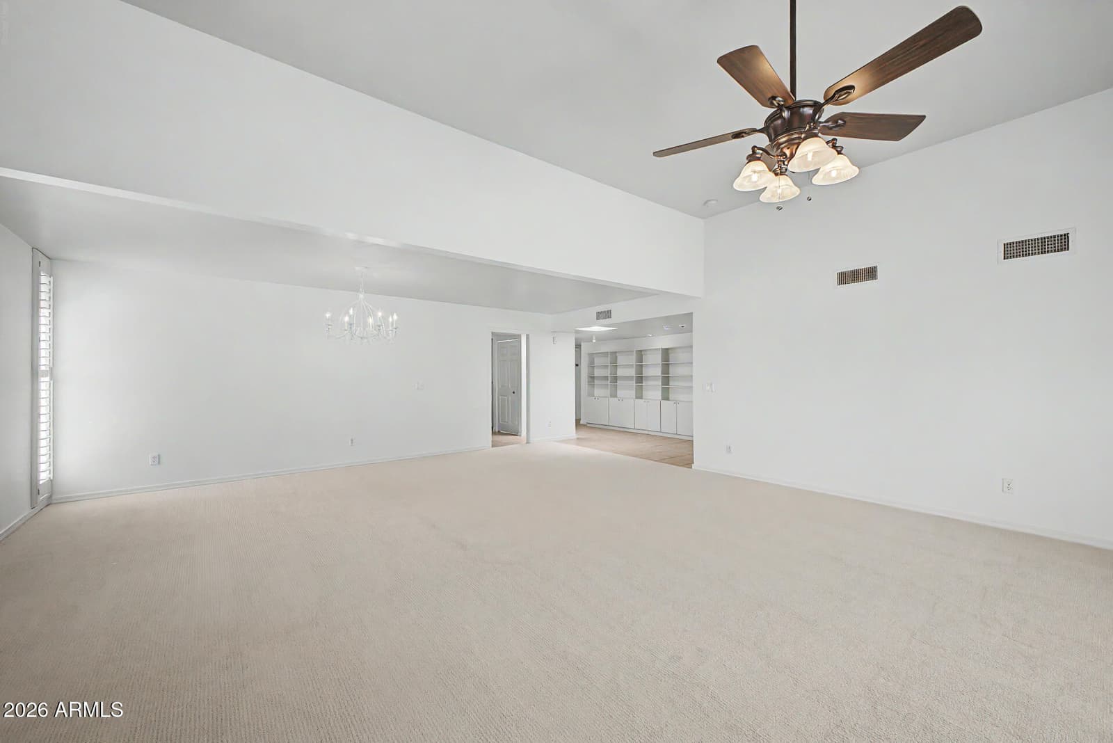 4303 E FAIRMOUNT Avenue, Phoenix, AZ 85018 — photo 13 of 55