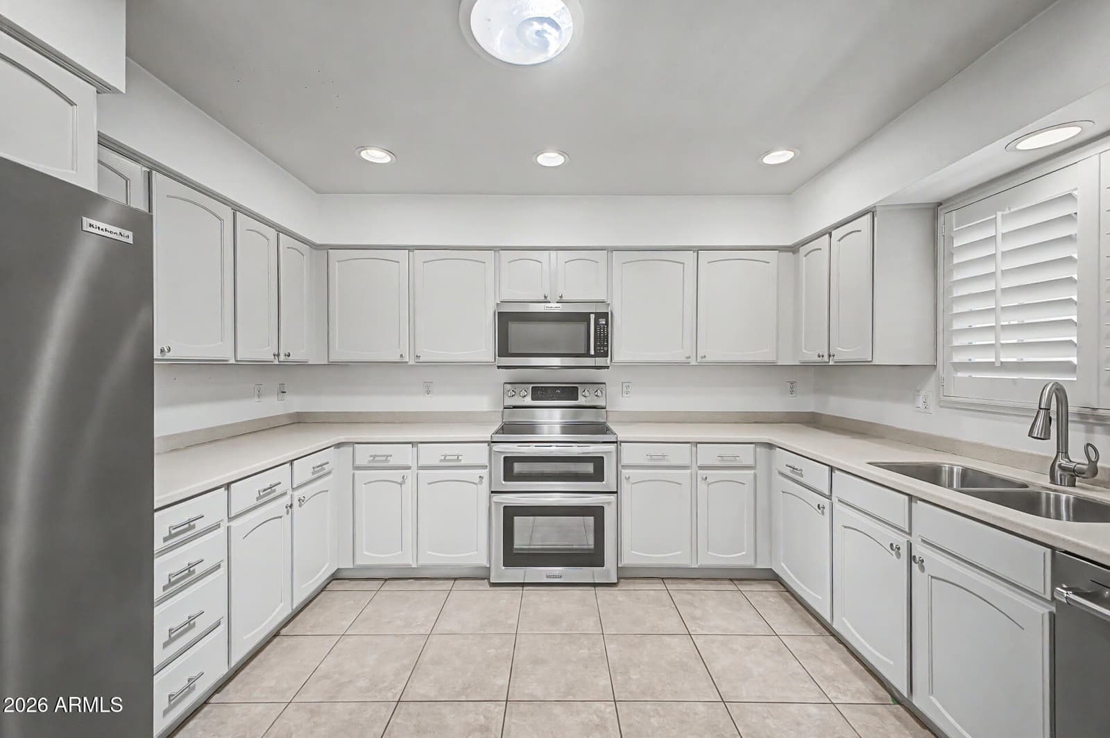 4303 E FAIRMOUNT Avenue, Phoenix, AZ 85018 — photo 18 of 55