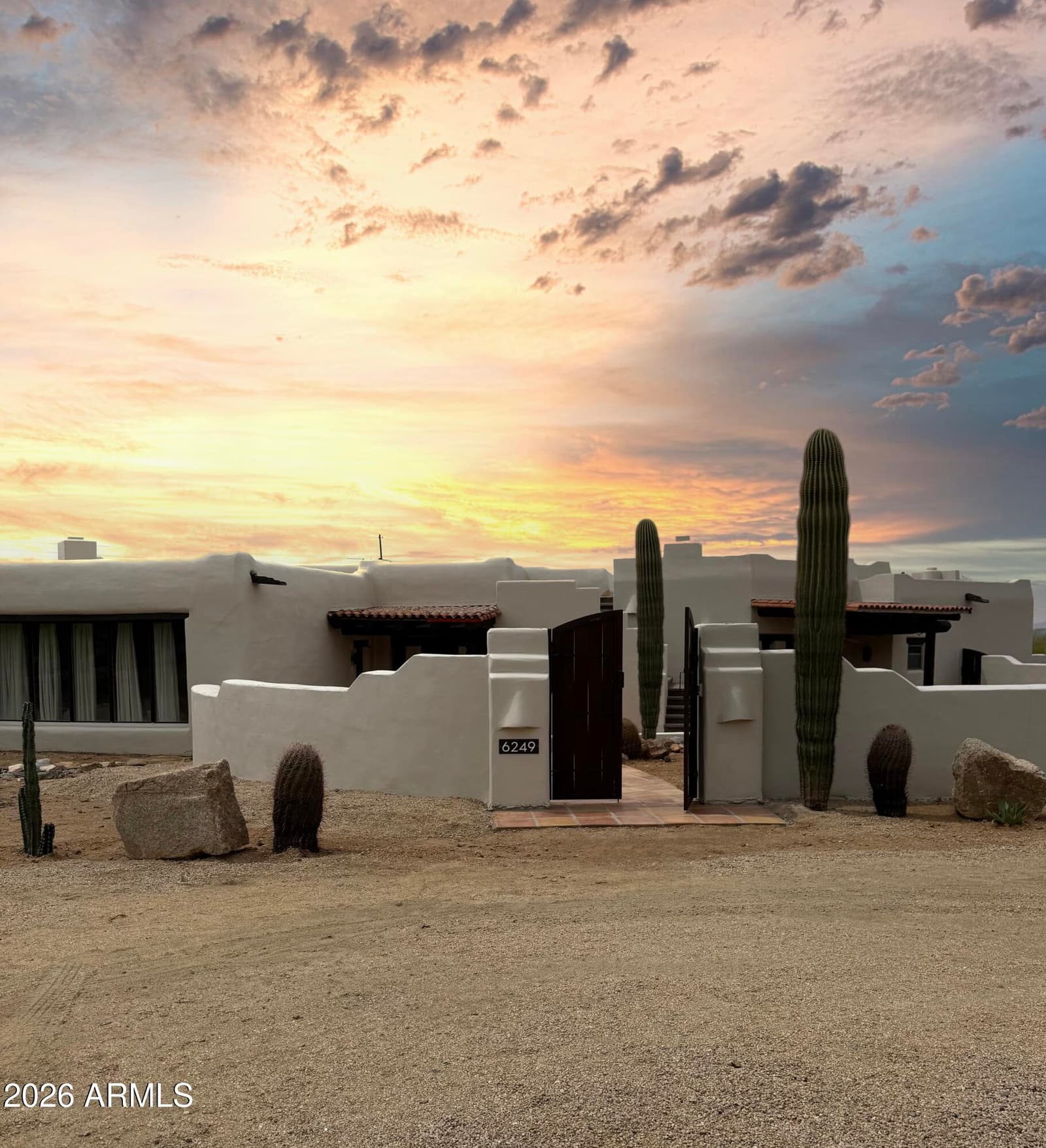 6249 E OLD PAINT Trail, Cave Creek, AZ 85331 — photo 2 of 66
