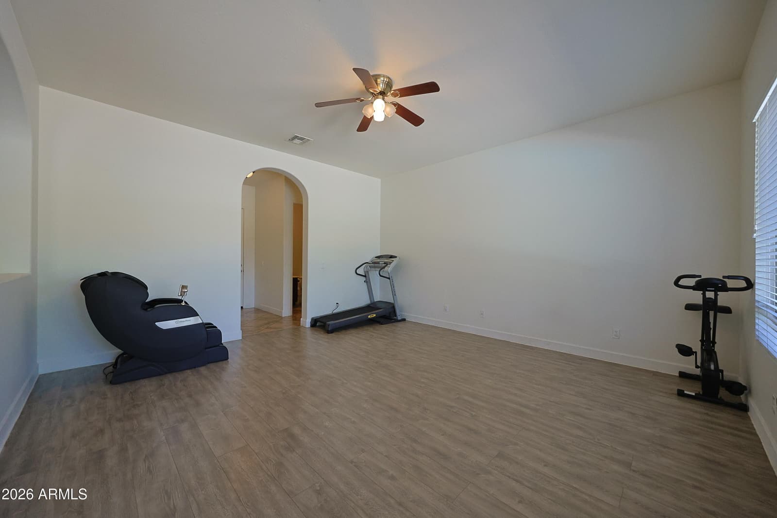 12910 W TUCKEY Lane, Glendale, AZ 85307 — photo 16 of 53