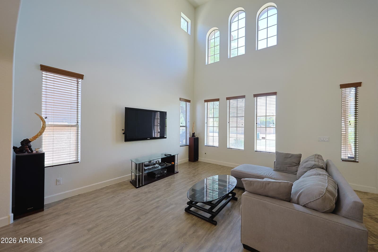 12910 W TUCKEY Lane, Glendale, AZ 85307 — photo 9 of 53