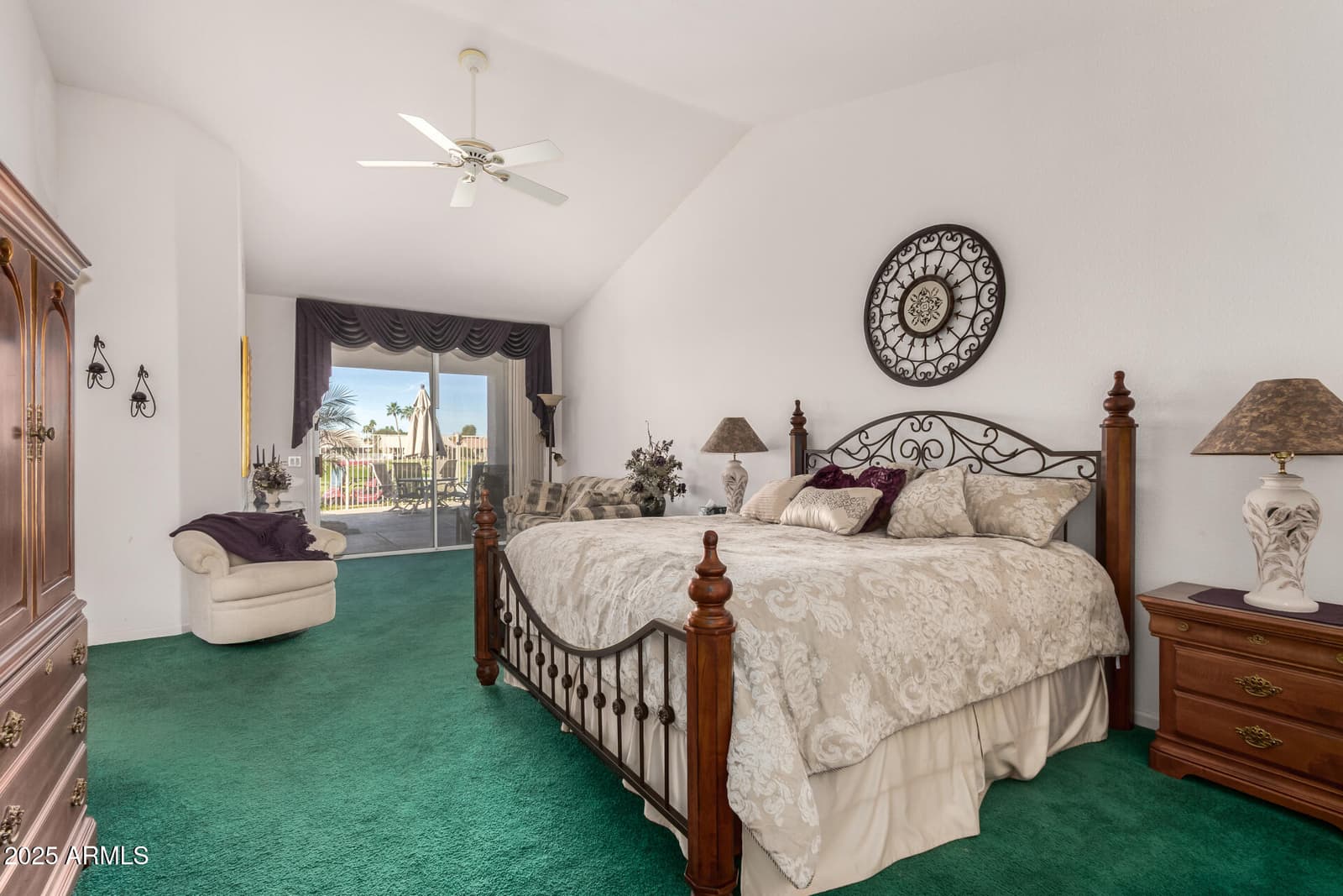 5822 S AMBERWOOD Drive, Chandler, AZ 85248 — photo 14 of 57