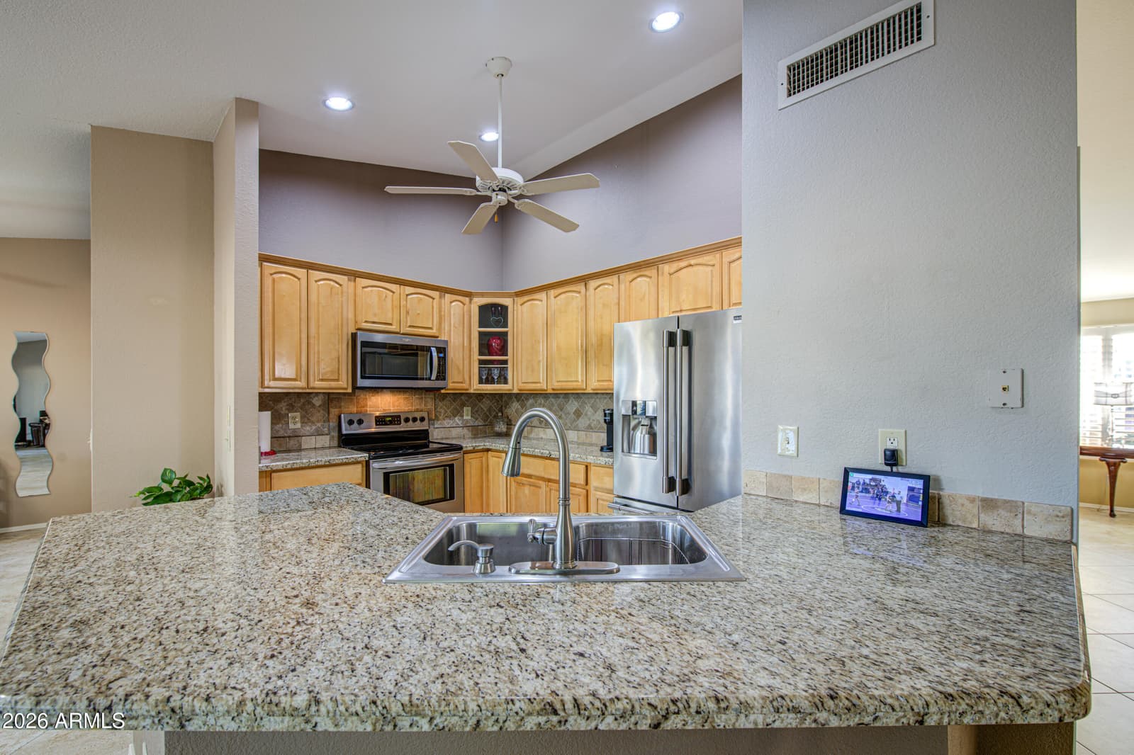 25225 S Flame Tree Drive, Sun Lakes, AZ 85248 — photo 12 of 36