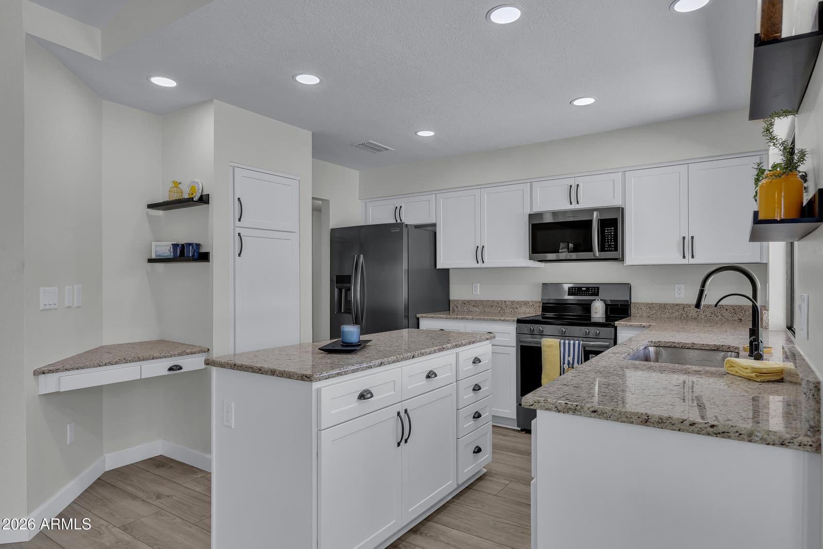 1416 E KENT Avenue, Chandler, AZ 85225 — photo 13 of 38