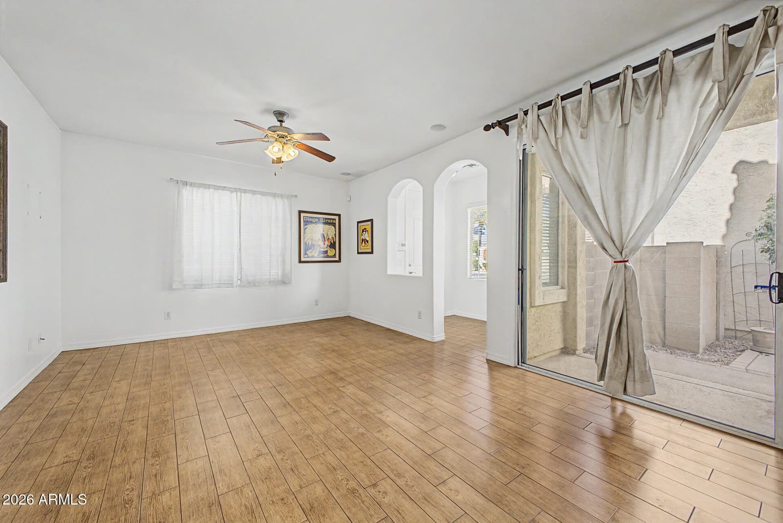 7735 W EATON Road, Phoenix, AZ 85035 — photo 8 of 83
