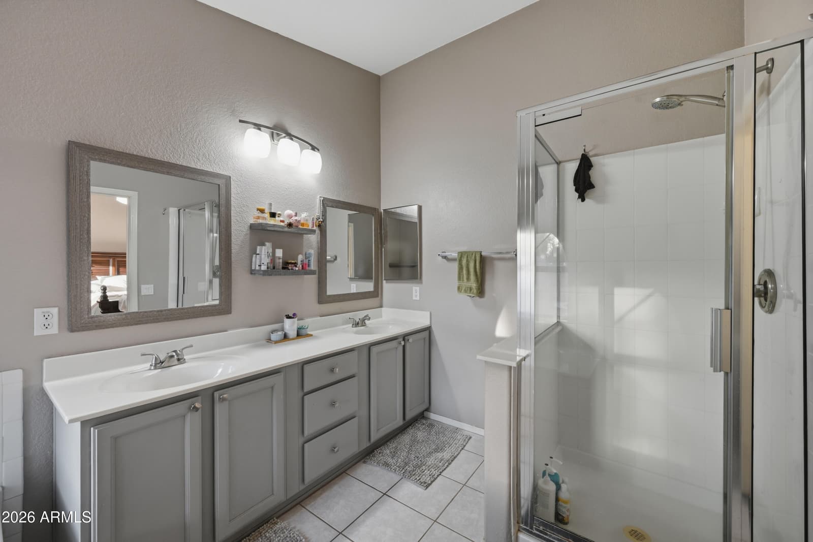 780 S PINEVIEW Drive, Chandler, AZ 85226 — photo 13 of 31
