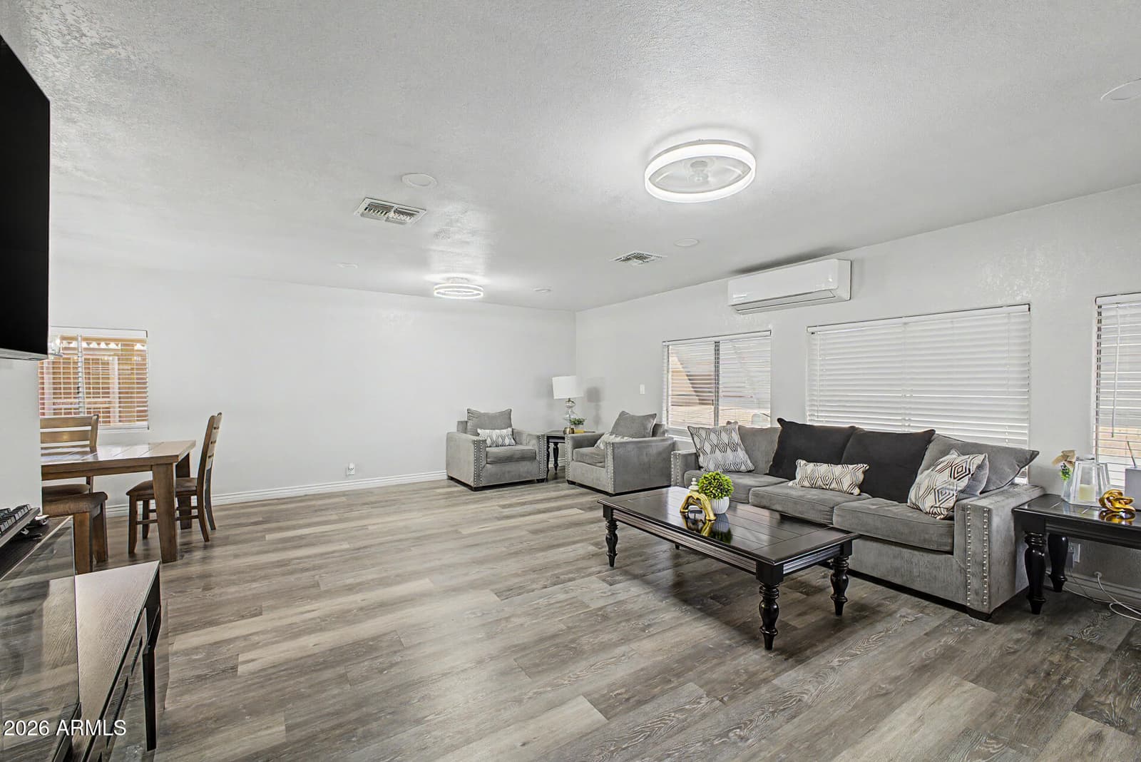 630 N 68th Avenue, Phoenix, AZ 85043 — photo 16 of 36