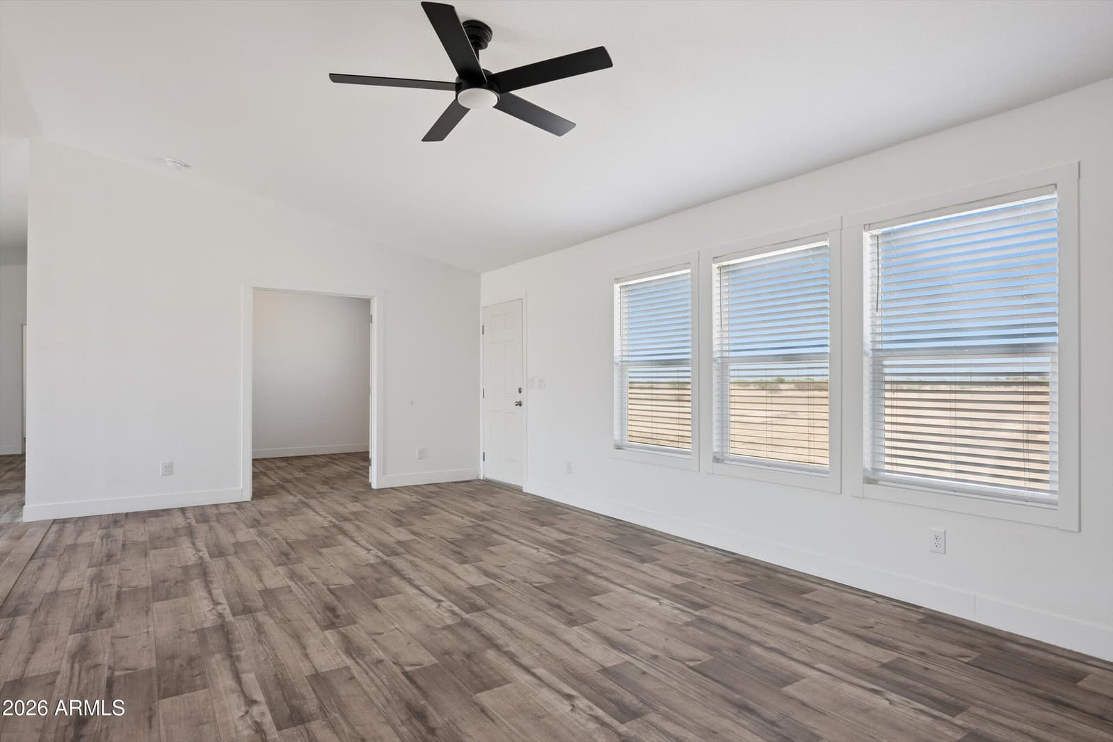 11027 W COPPER KETTLE Drive, Casa Grande, AZ 85193 — photo 8 of 37