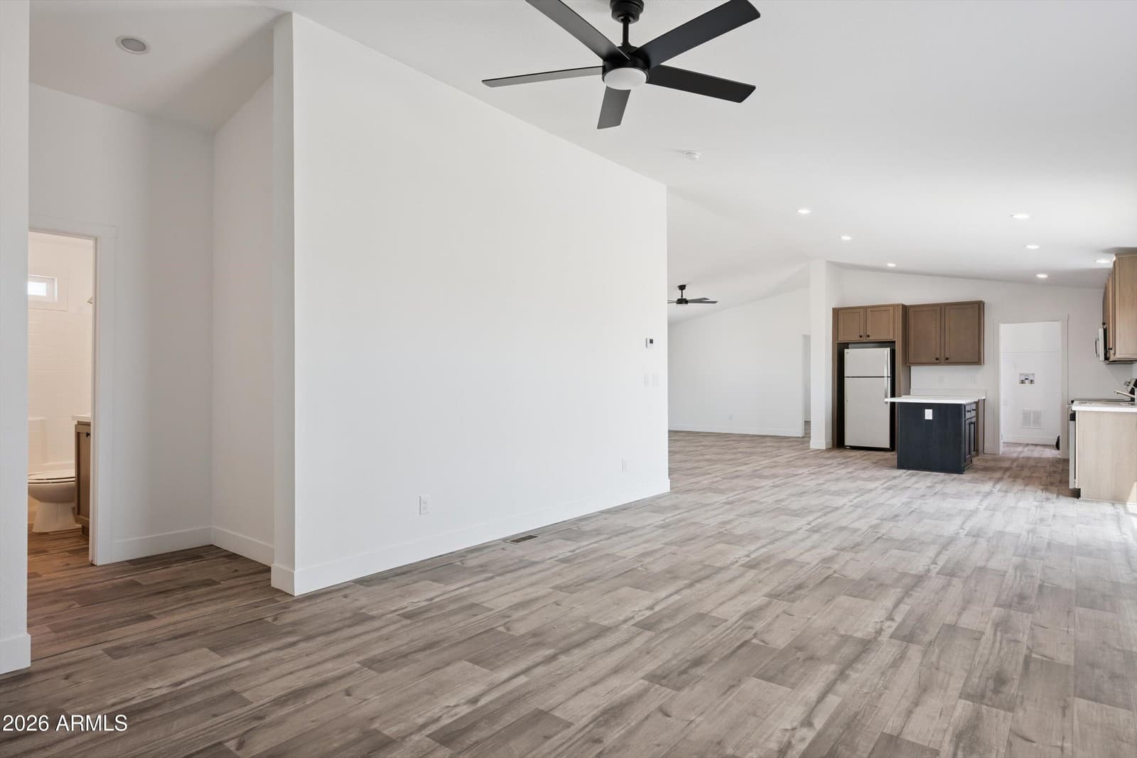 11027 W COPPER KETTLE Drive, Casa Grande, AZ 85193 — photo 14 of 37