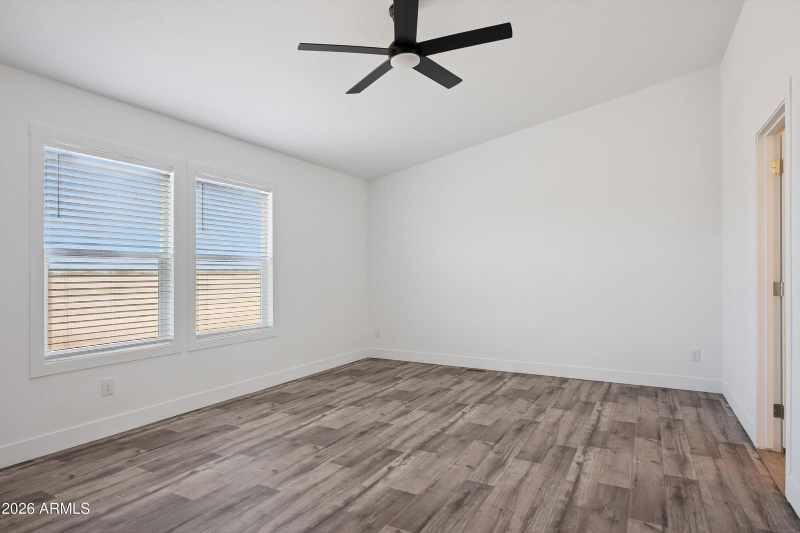 11027 W COPPER KETTLE Drive, Casa Grande, AZ 85193 — photo 4 of 37