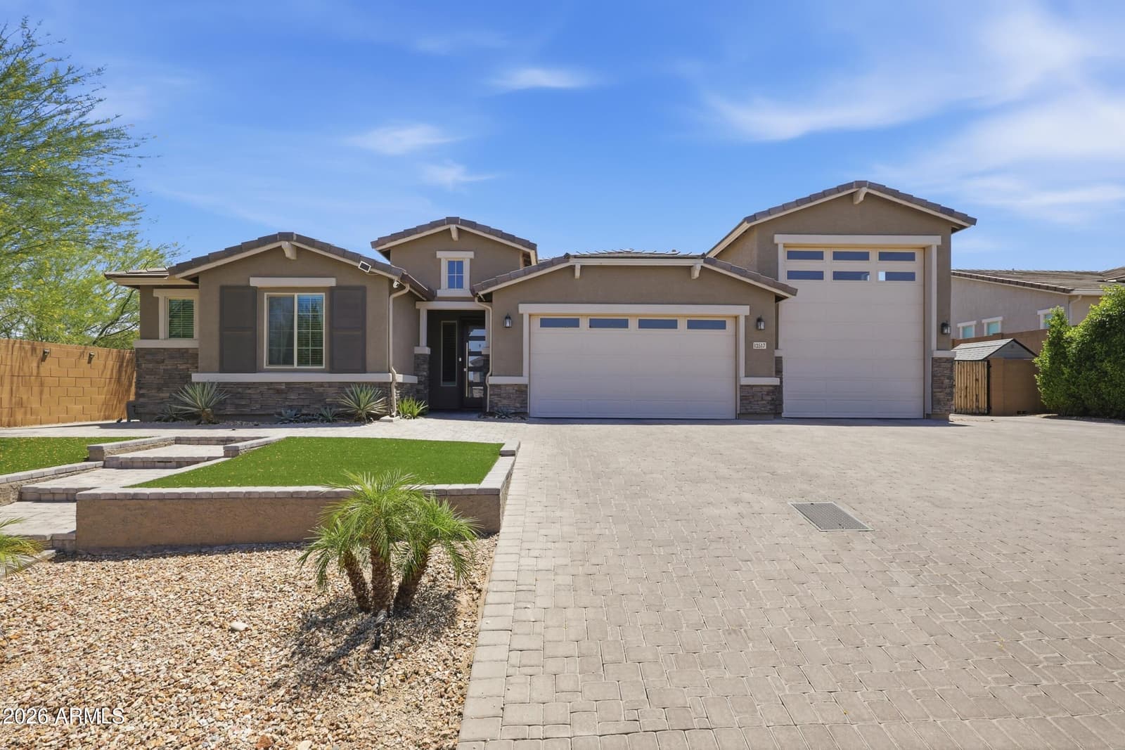 12517 W LAWRENCE Road, Glendale, AZ 85307