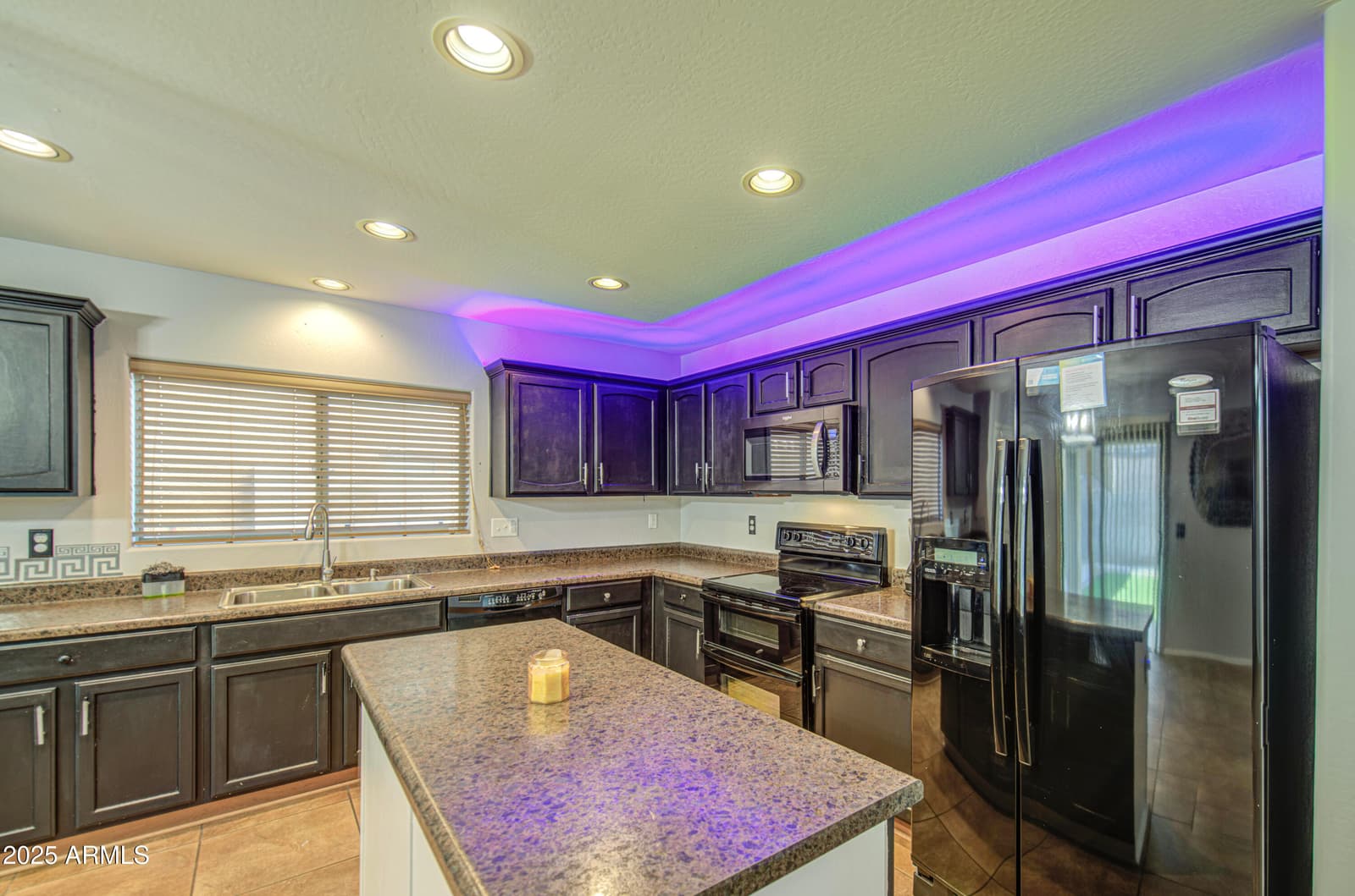 10817 W PIERSON Street, Phoenix, AZ 85037 — photo 8 of 21