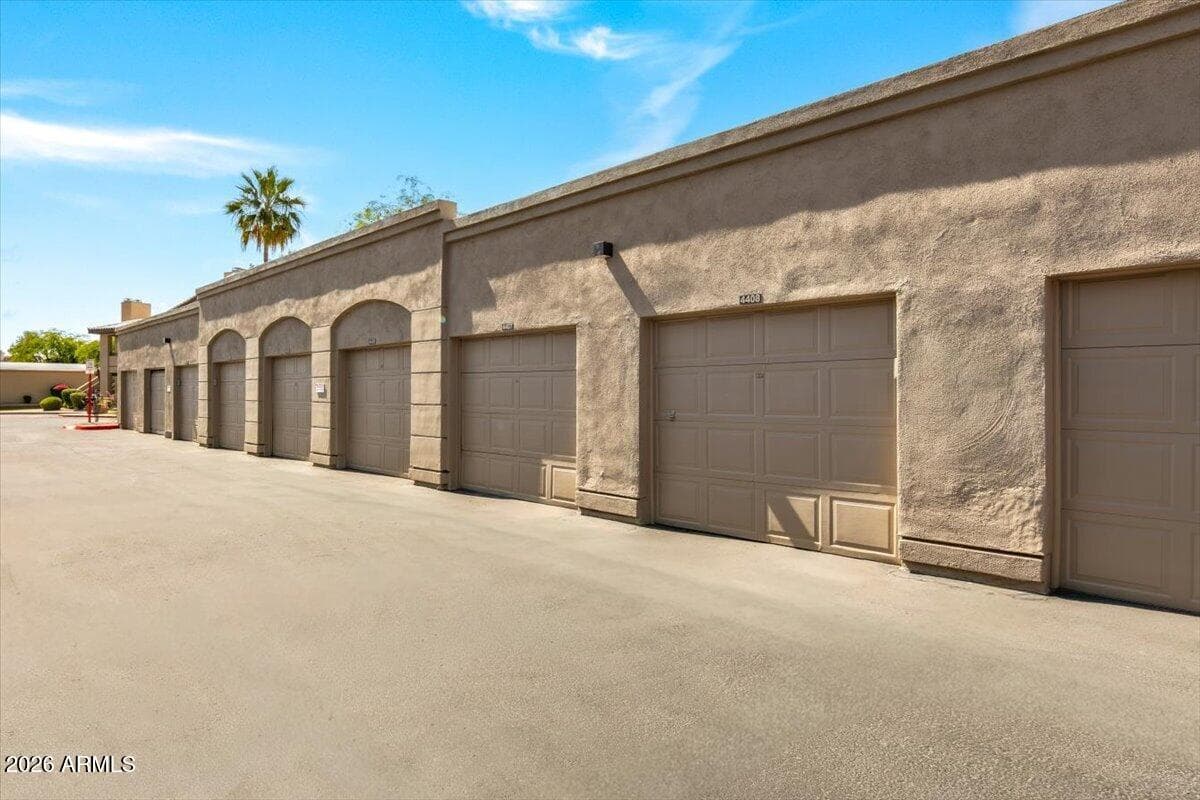 7009 E ACOMA Drive 2151, Scottsdale, AZ 85254 — photo 5 of 38
