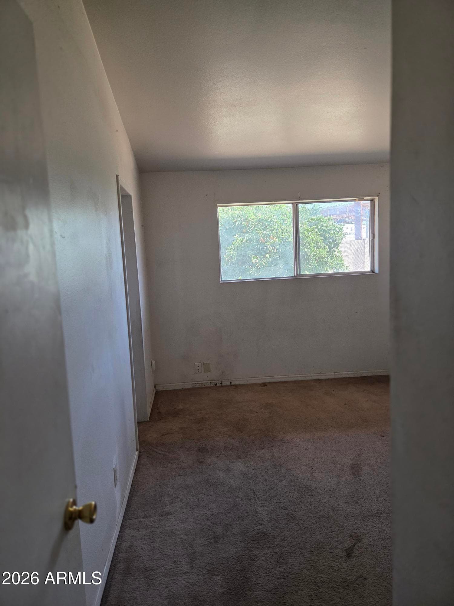 3645 W Diana Avenue, Phoenix, AZ 85051 — photo 8 of 17