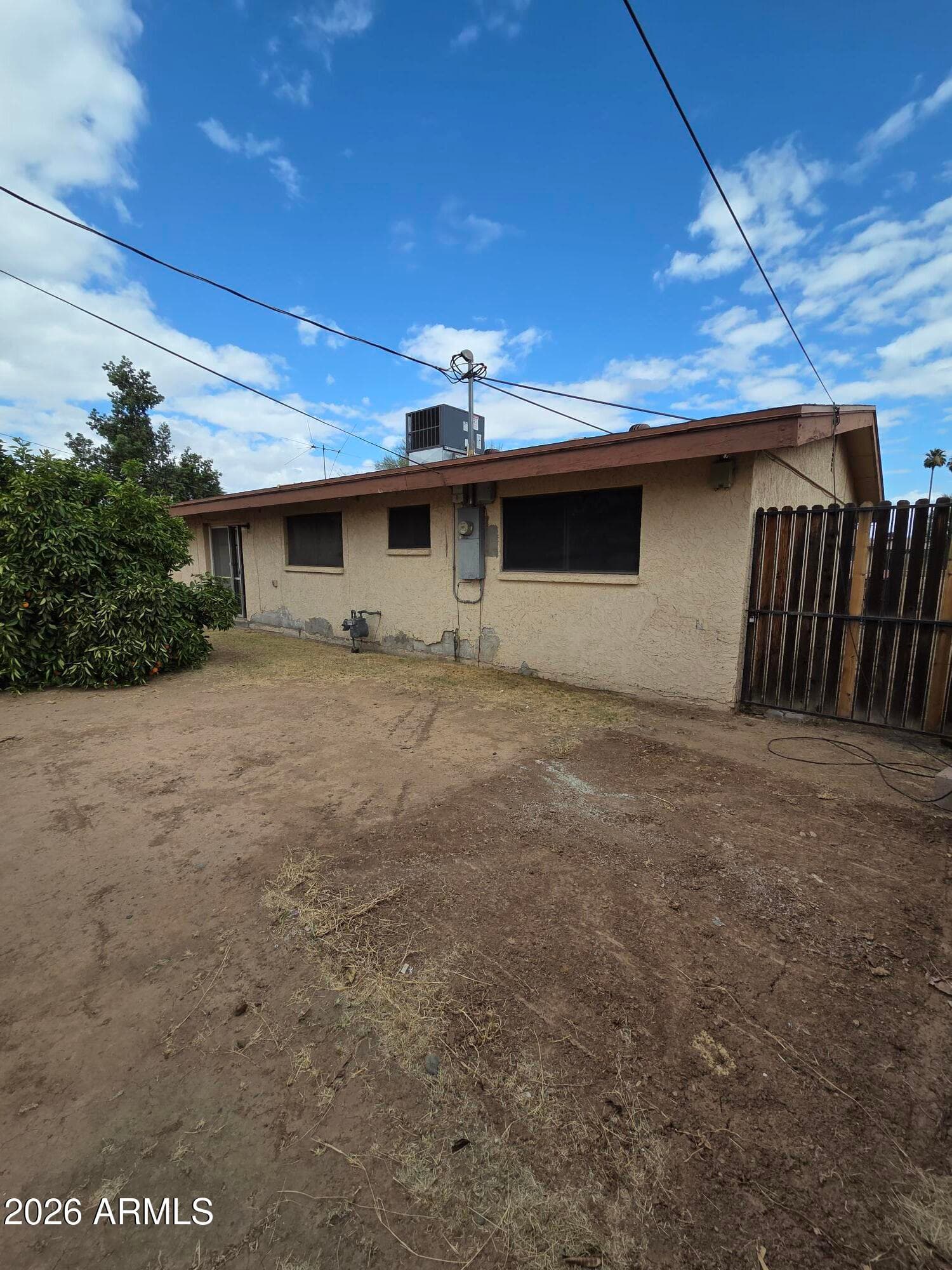 3645 W Diana Avenue, Phoenix, AZ 85051 — photo 16 of 17