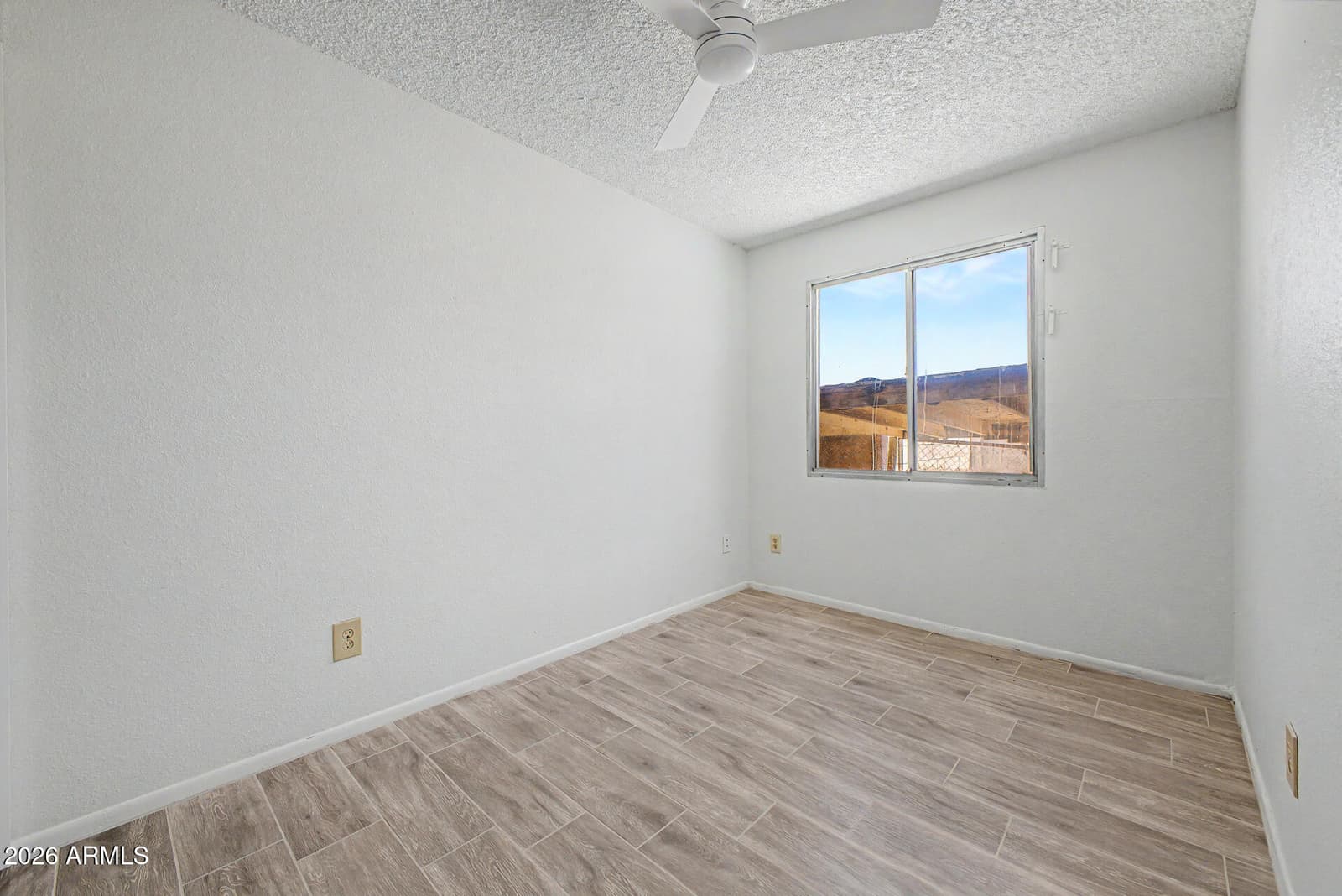 3646 N 67TH Avenue 106, Phoenix, AZ 85033 — photo 14 of 24