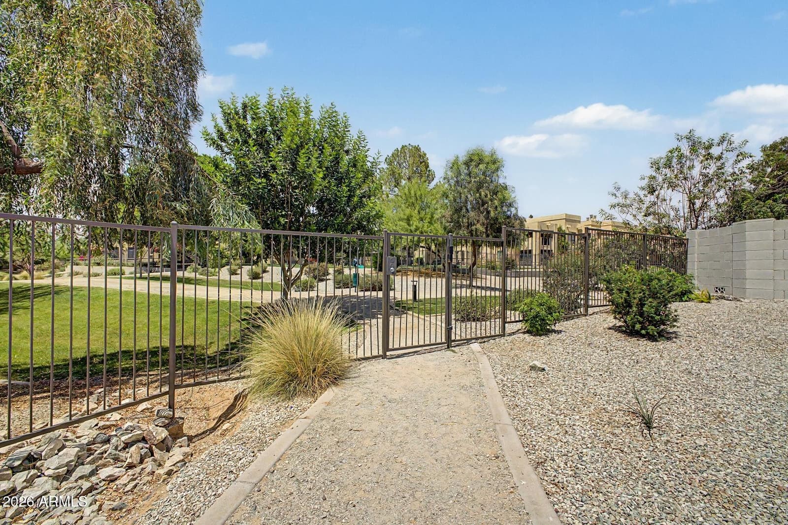 2275 W HARMONT Drive, Phoenix, AZ 85021 — photo 34 of 36