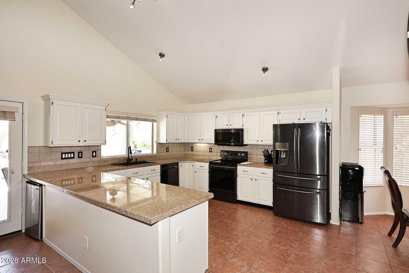 2740 E Brookwood Court, Phoenix, AZ 85048 — photo 11 of 71