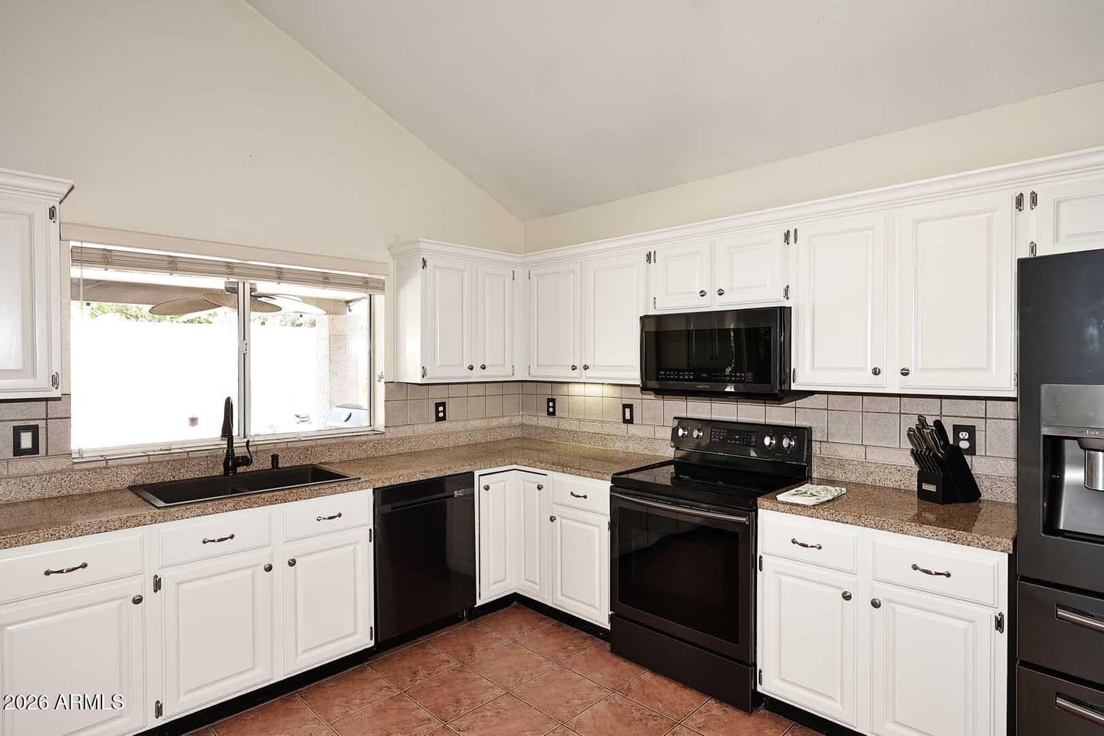 2740 E Brookwood Court, Phoenix, AZ 85048 — photo 13 of 71