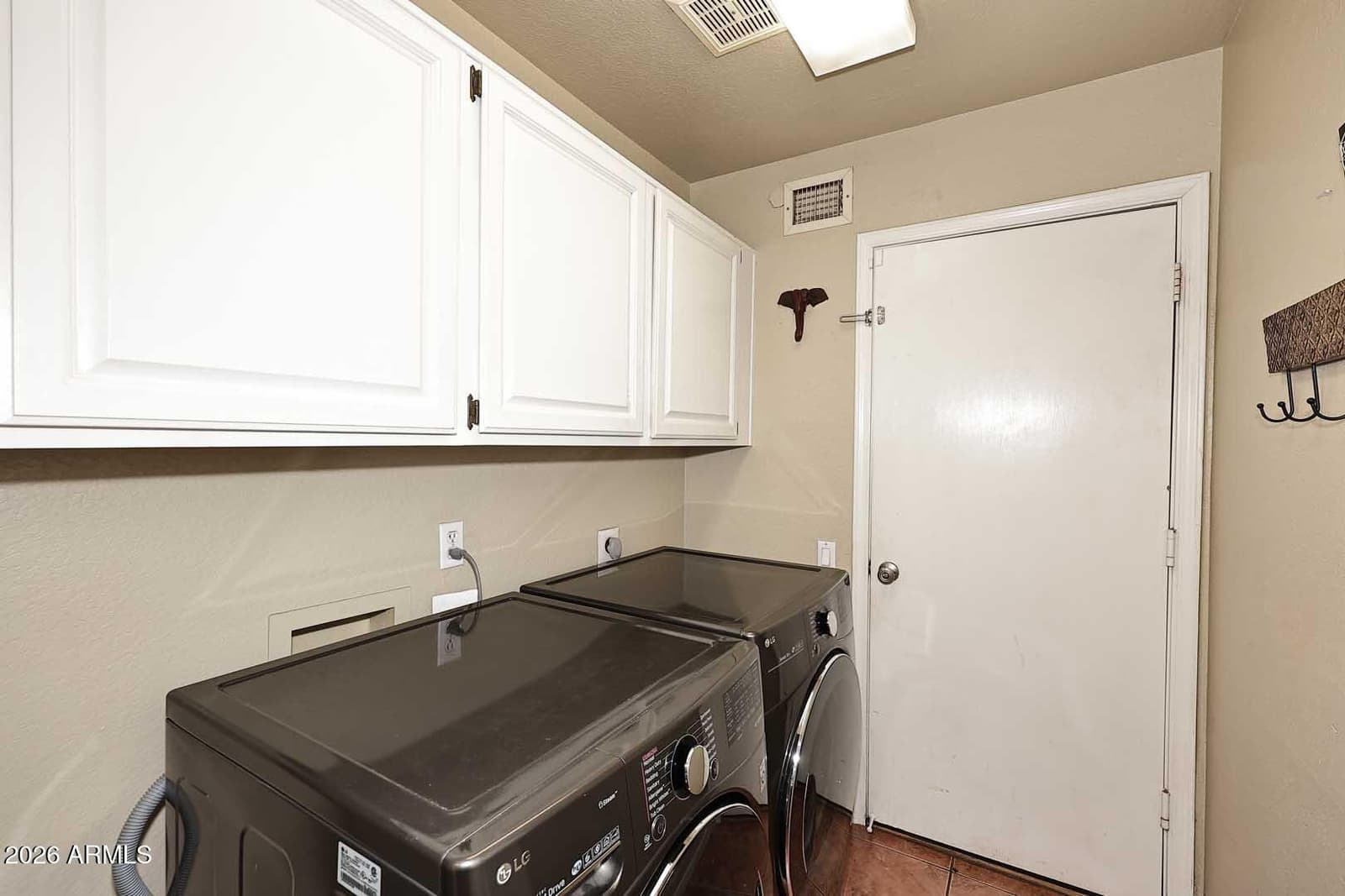 2740 E Brookwood Court, Phoenix, AZ 85048 — photo 43 of 71
