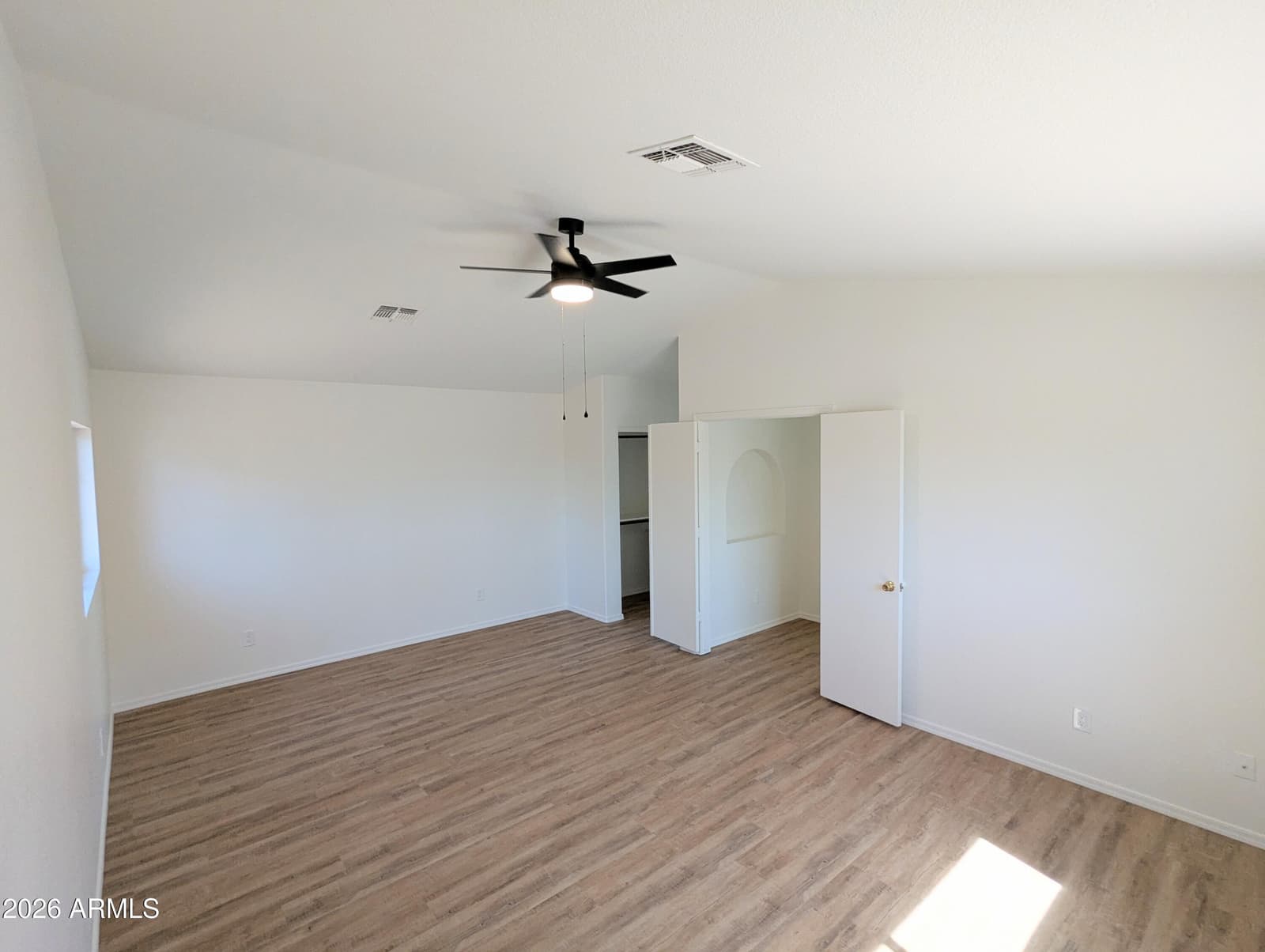8034 W PARADISE Drive, Peoria, AZ 85345 — photo 13 of 30