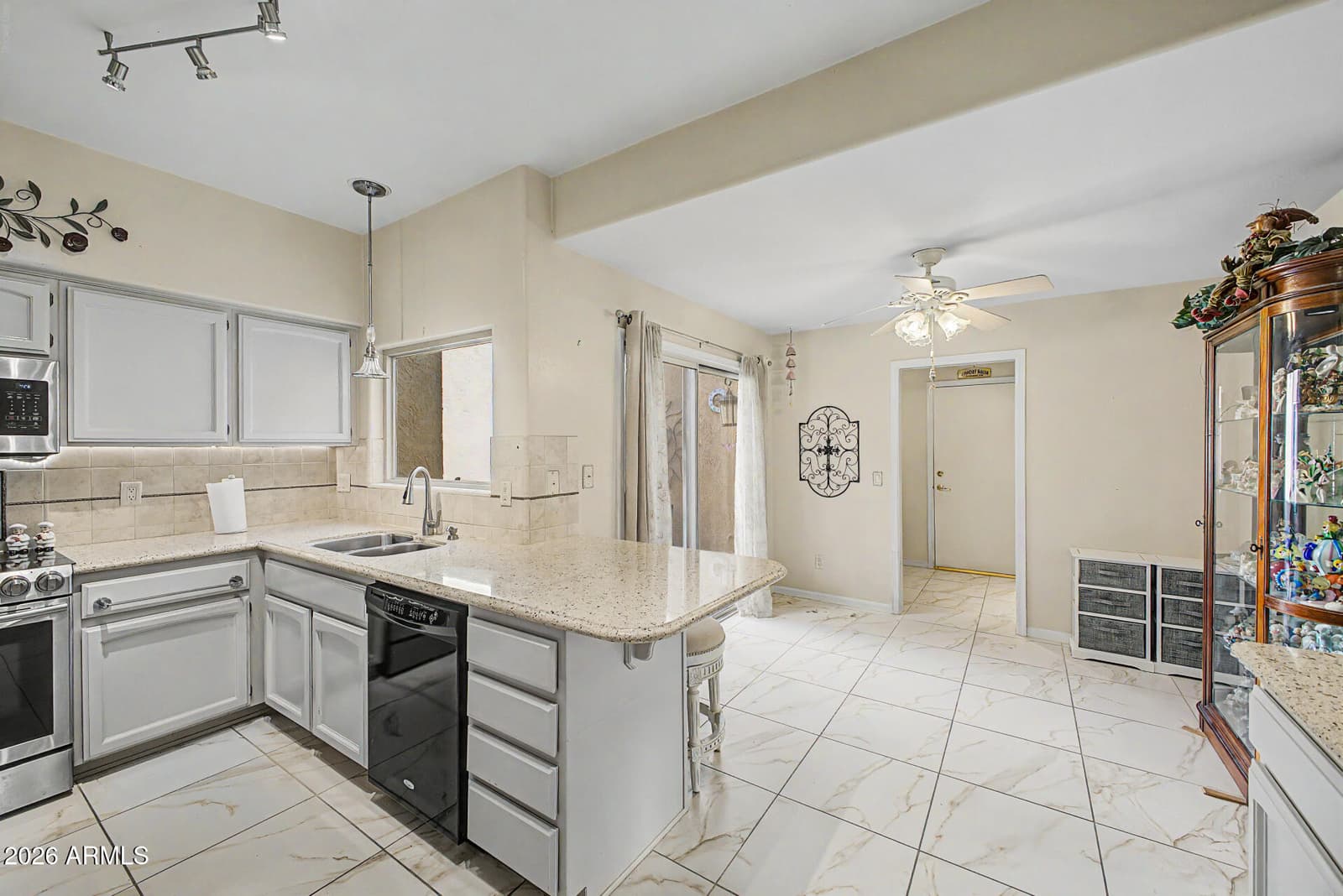 4710 E Morning Vista Lane, Cave Creek, AZ 85331 — photo 13 of 30