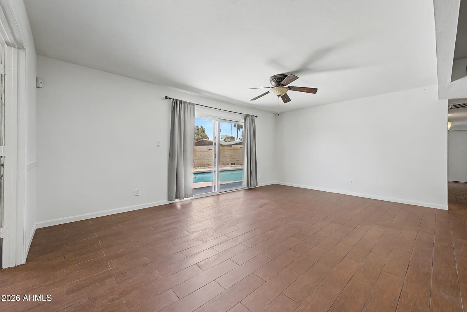4742 W PARADISE Drive, Glendale, AZ 85304 — photo 13 of 24