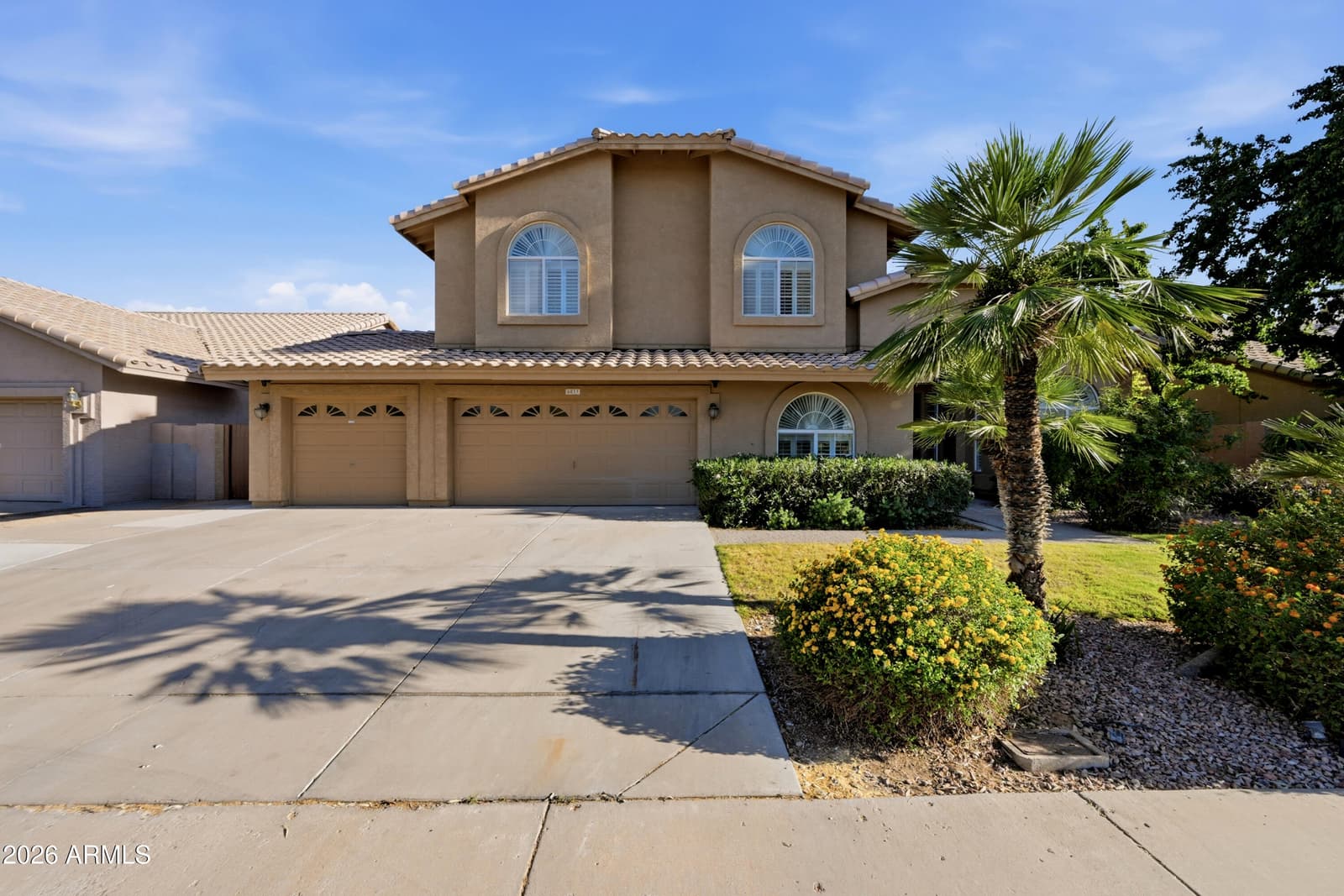 6833 E ACOMA Drive, Scottsdale, AZ 85254