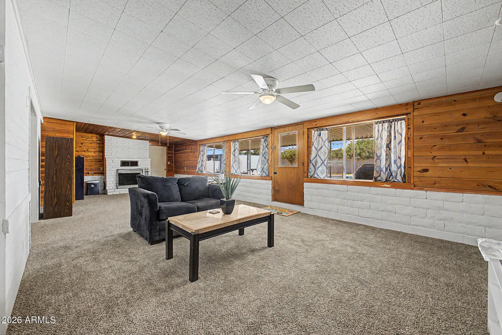 10202 E JONES Avenue, Mesa, AZ 85208 — photo 4 of 24