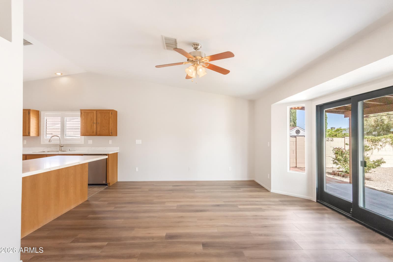 5090 CALLE CUMBRE, Sierra Vista, AZ 85635 — photo 11 of 38