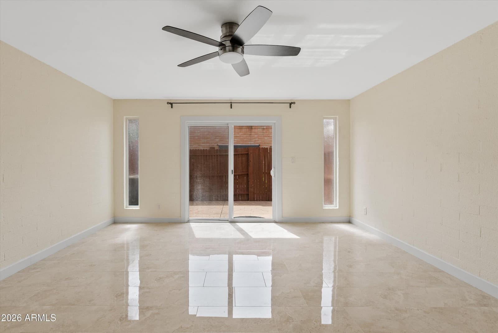 3702 E Monterosa Street 2, Phoenix, AZ 85018 — photo 10 of 33