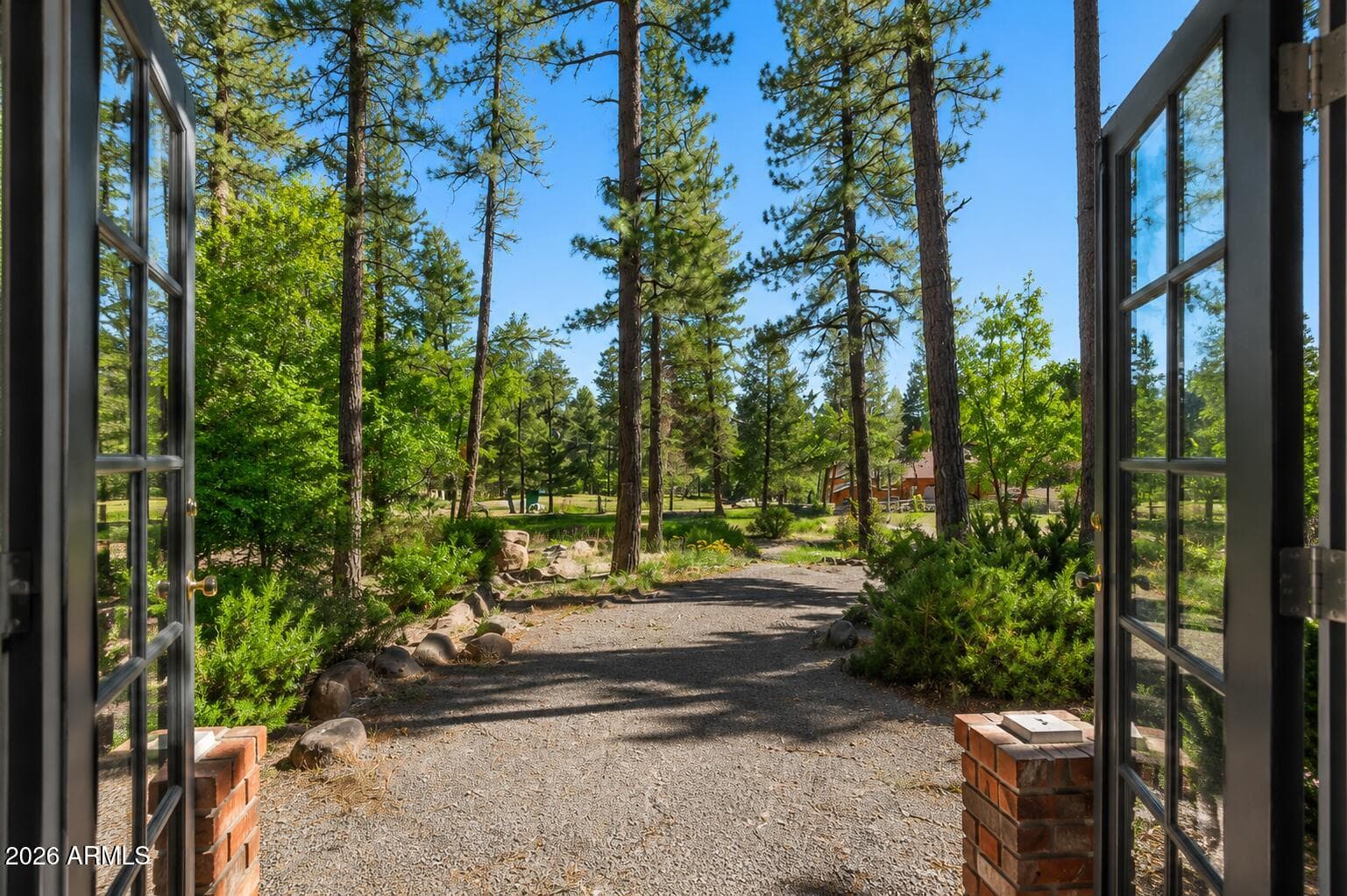 700 E Crestline Road, Munds Park, AZ 86017 — photo 9 of 61