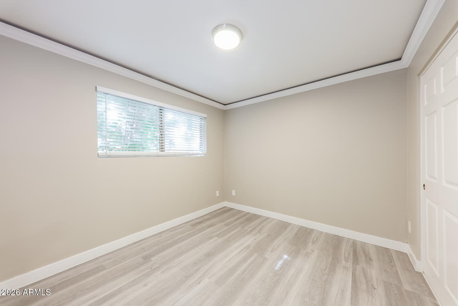 10215 N 35th Drive, Phoenix, AZ 85051 — photo 12 of 21