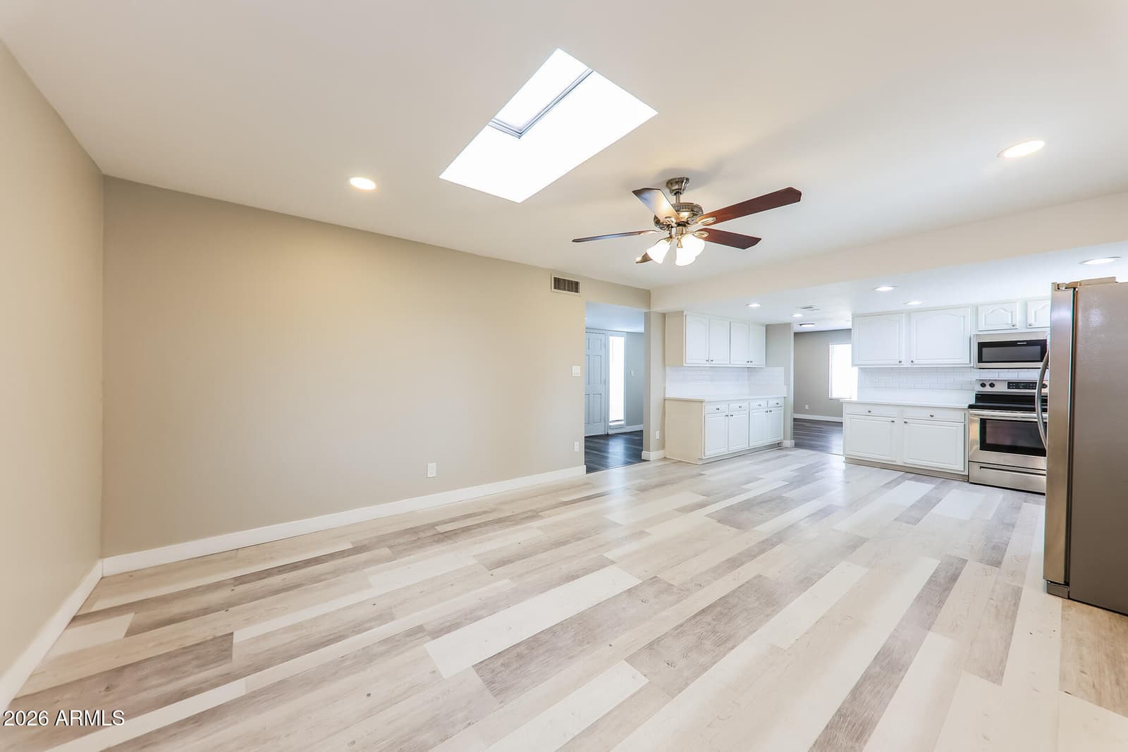 10215 N 35th Drive, Phoenix, AZ 85051 — photo 18 of 21