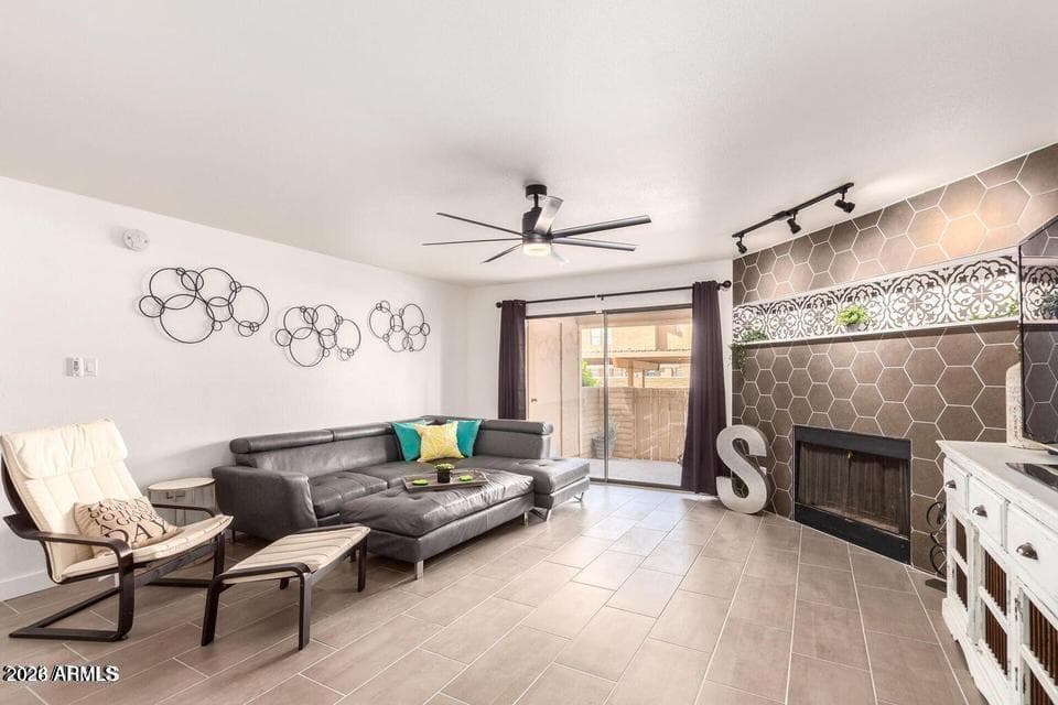 7950 E STARLIGHT Way 107, Scottsdale, AZ 85250 — photo 2 of 37