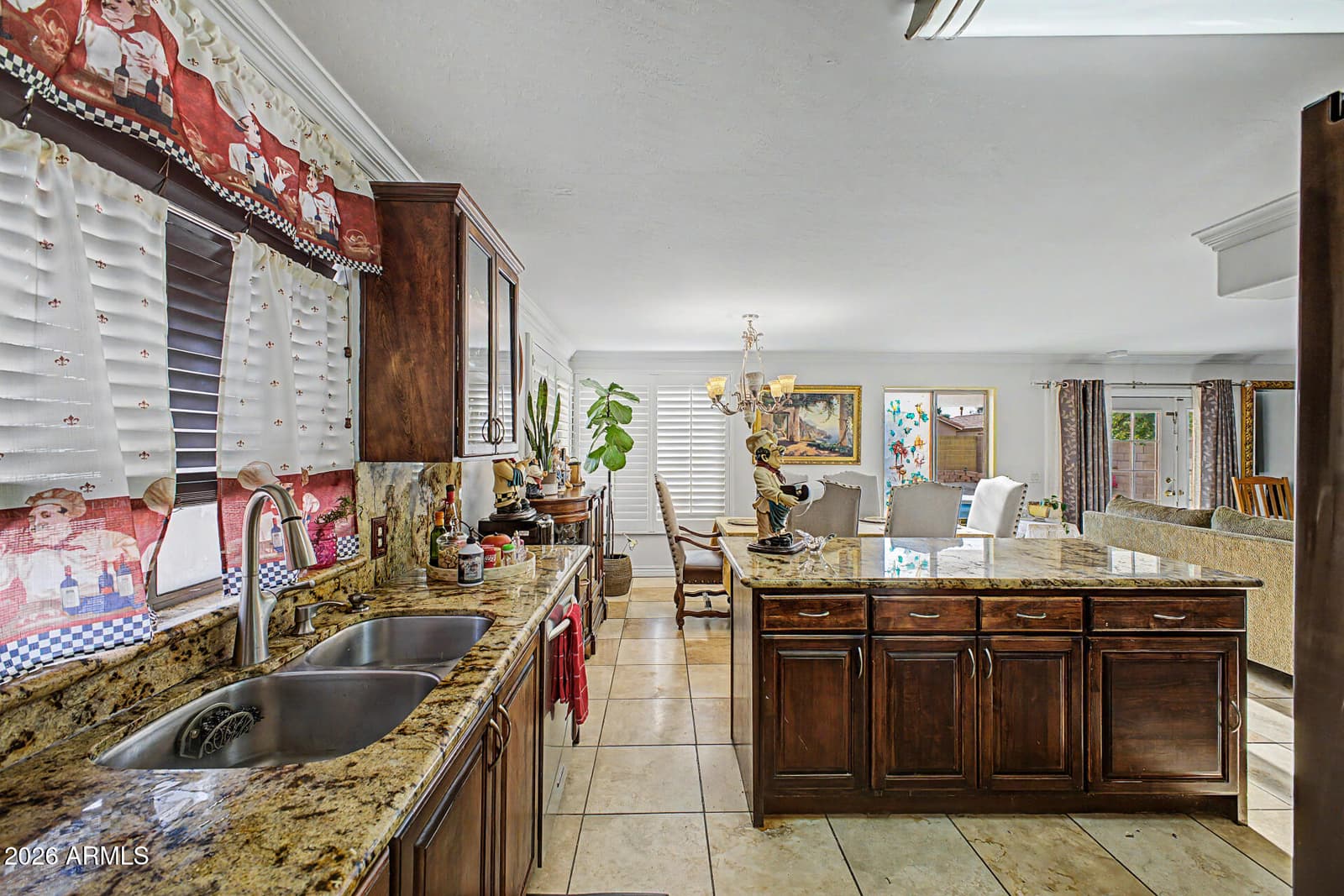 6814 N 77TH Avenue, Glendale, AZ 85303 — photo 16 of 45