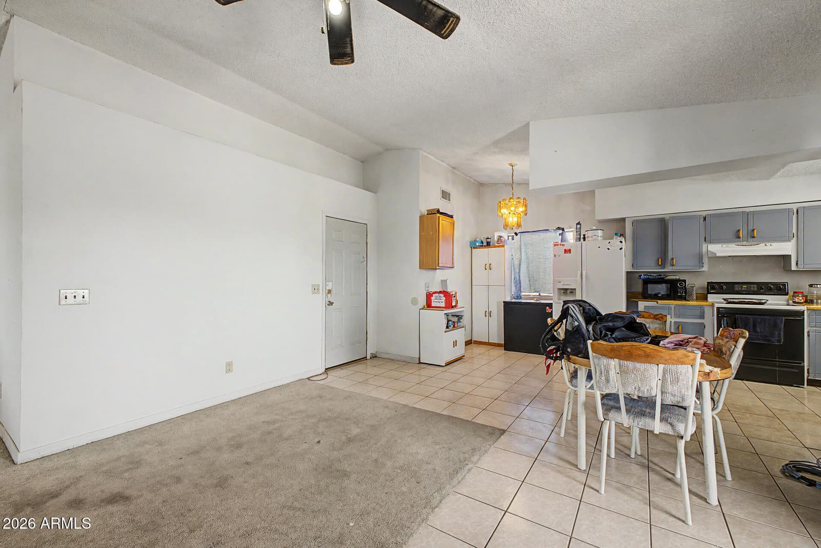 547 E Quail Avenue, Apache Junction, AZ 85119 — photo 9 of 28