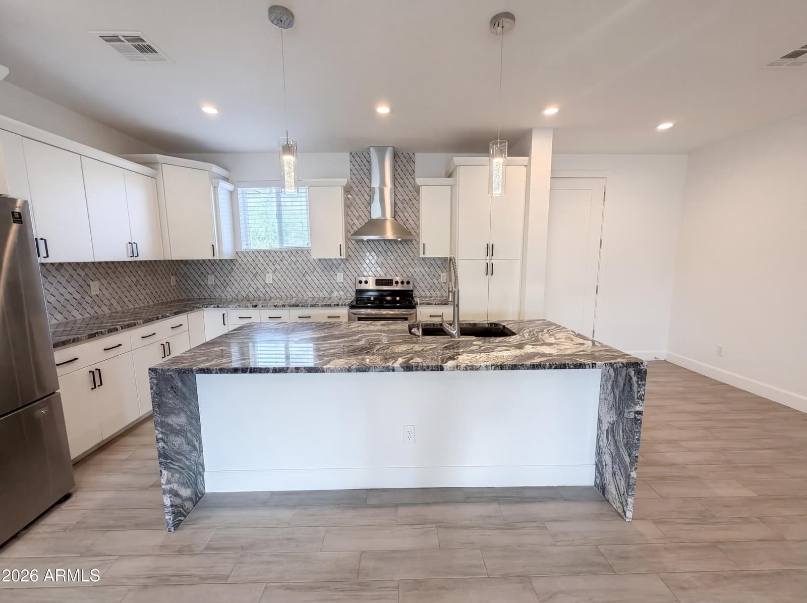 12121 S 214TH Avenue, Buckeye, AZ 85326 — photo 2 of 29