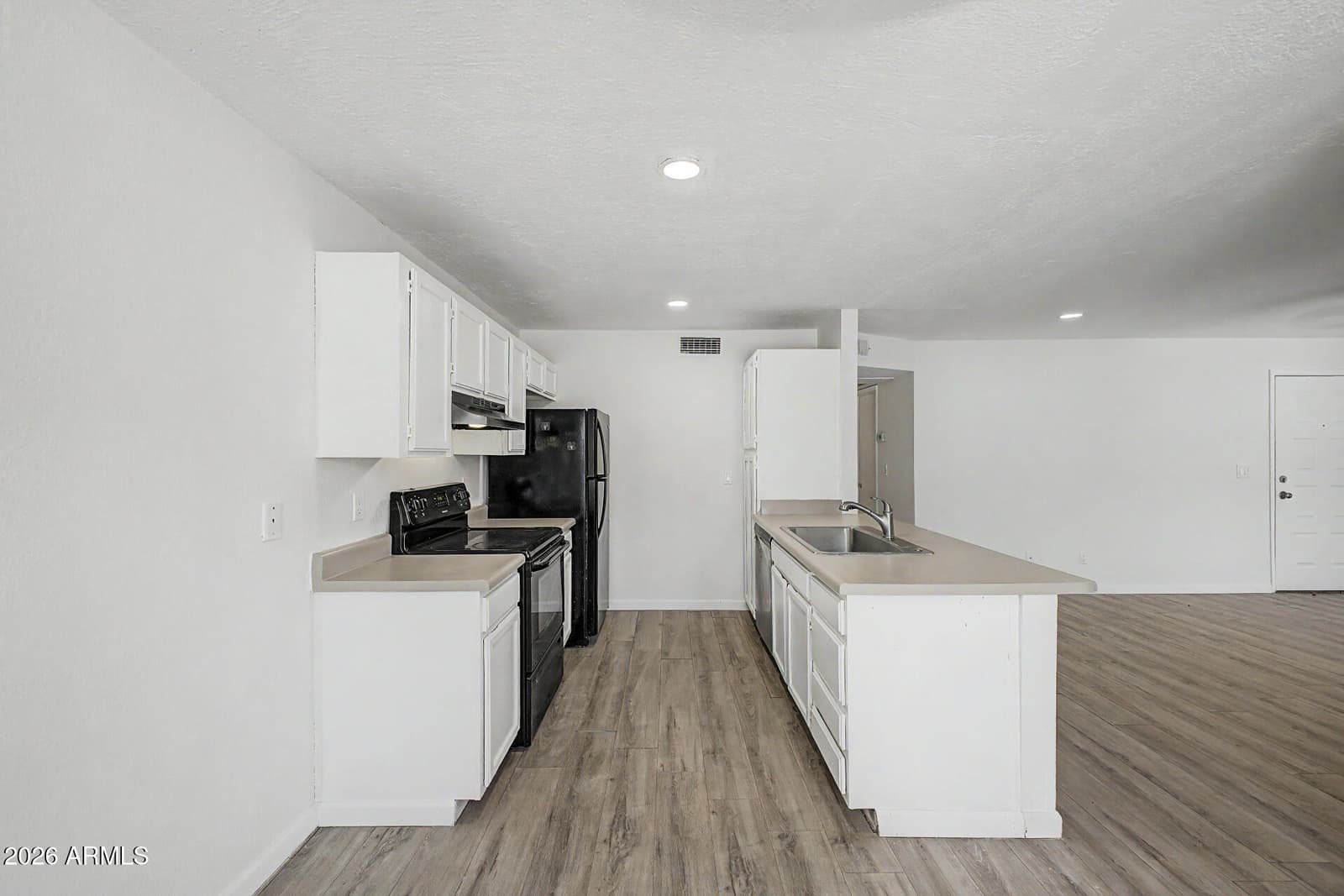 5236 W PEORIA Avenue 127, Glendale, AZ 85302 — photo 11 of 26