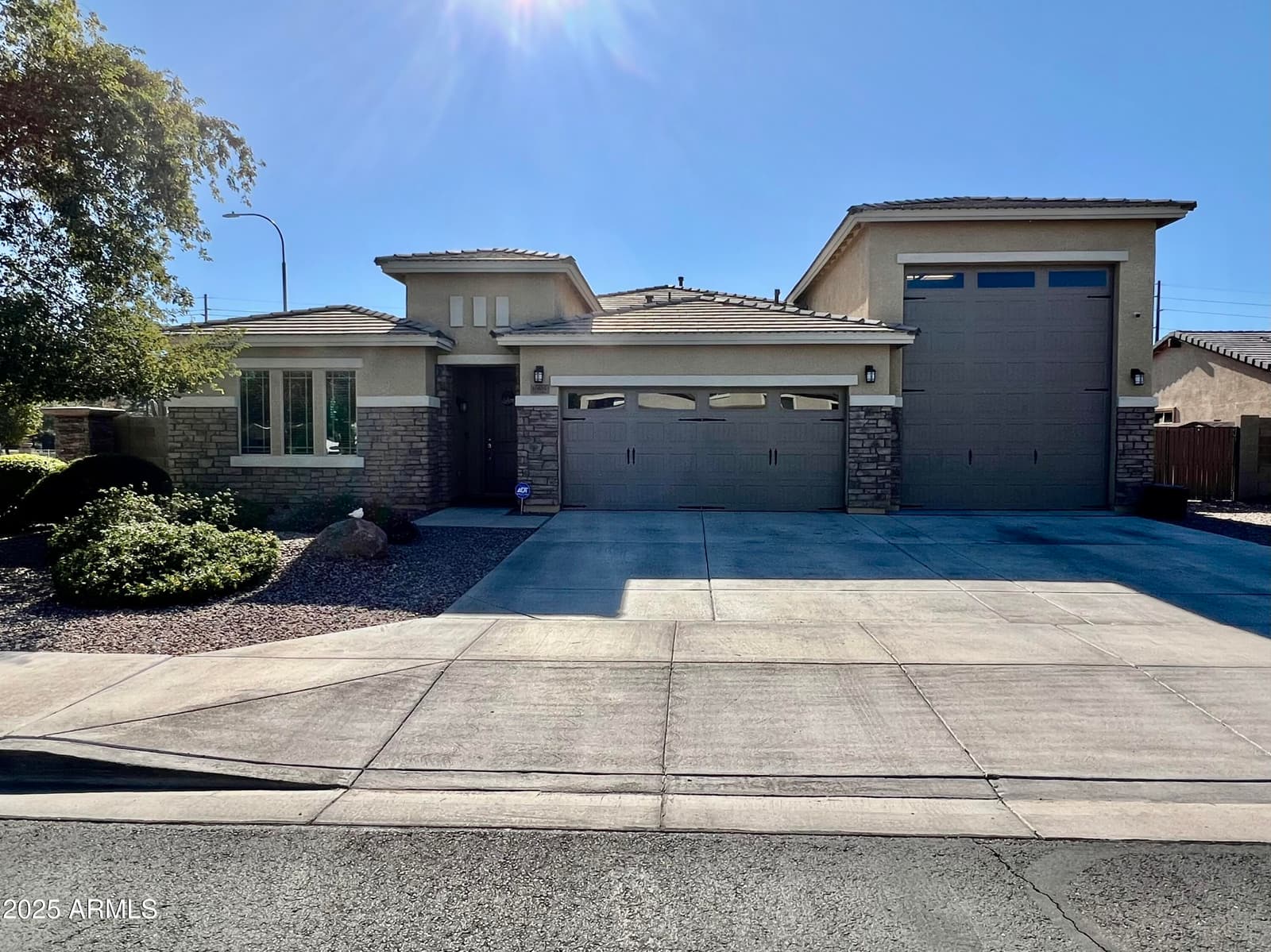 10605 W Catalina Drive, Avondale, AZ 85392 — photo 1 of 59