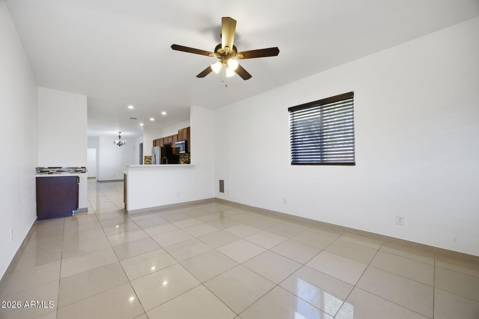 420 S 4TH Street, Avondale, AZ 85323 — photo 3 of 25