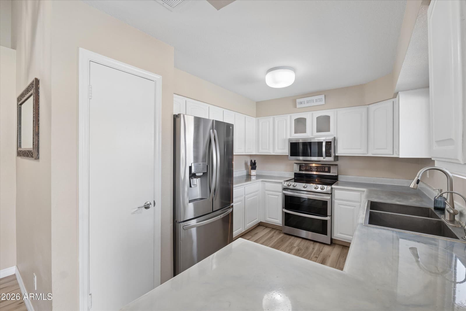 20615 N 4TH Avenue, Phoenix, AZ 85027 — photo 10 of 31