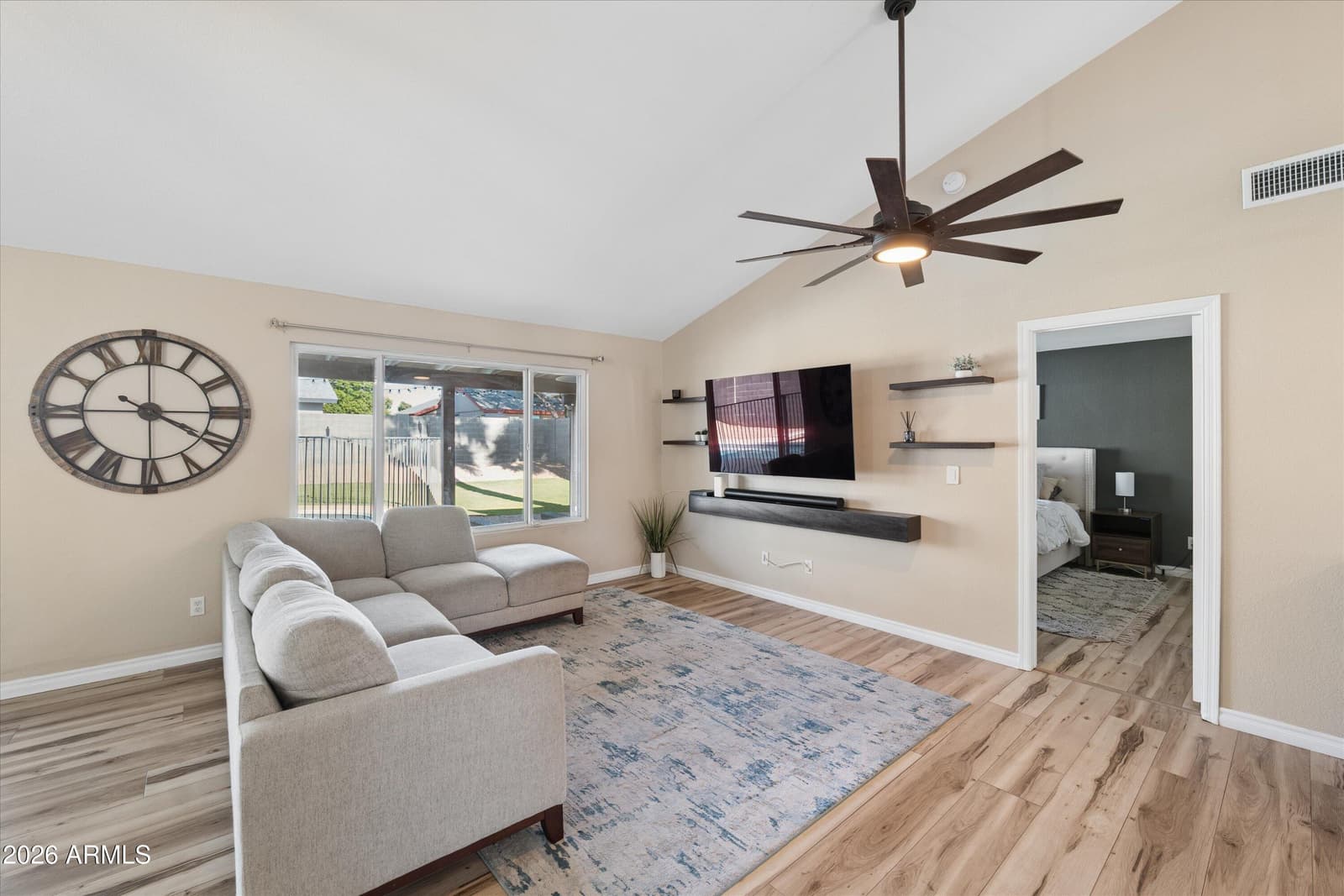 20615 N 4TH Avenue, Phoenix, AZ 85027 — photo 4 of 31