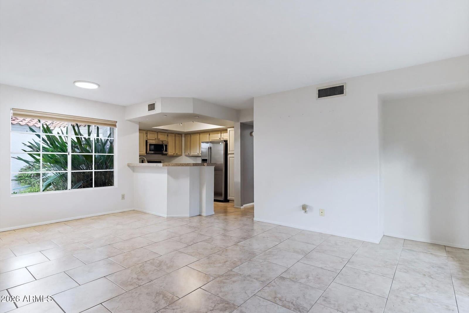 4021 E LAUREL Lane NE, Phoenix, AZ 85028 — photo 16 of 42