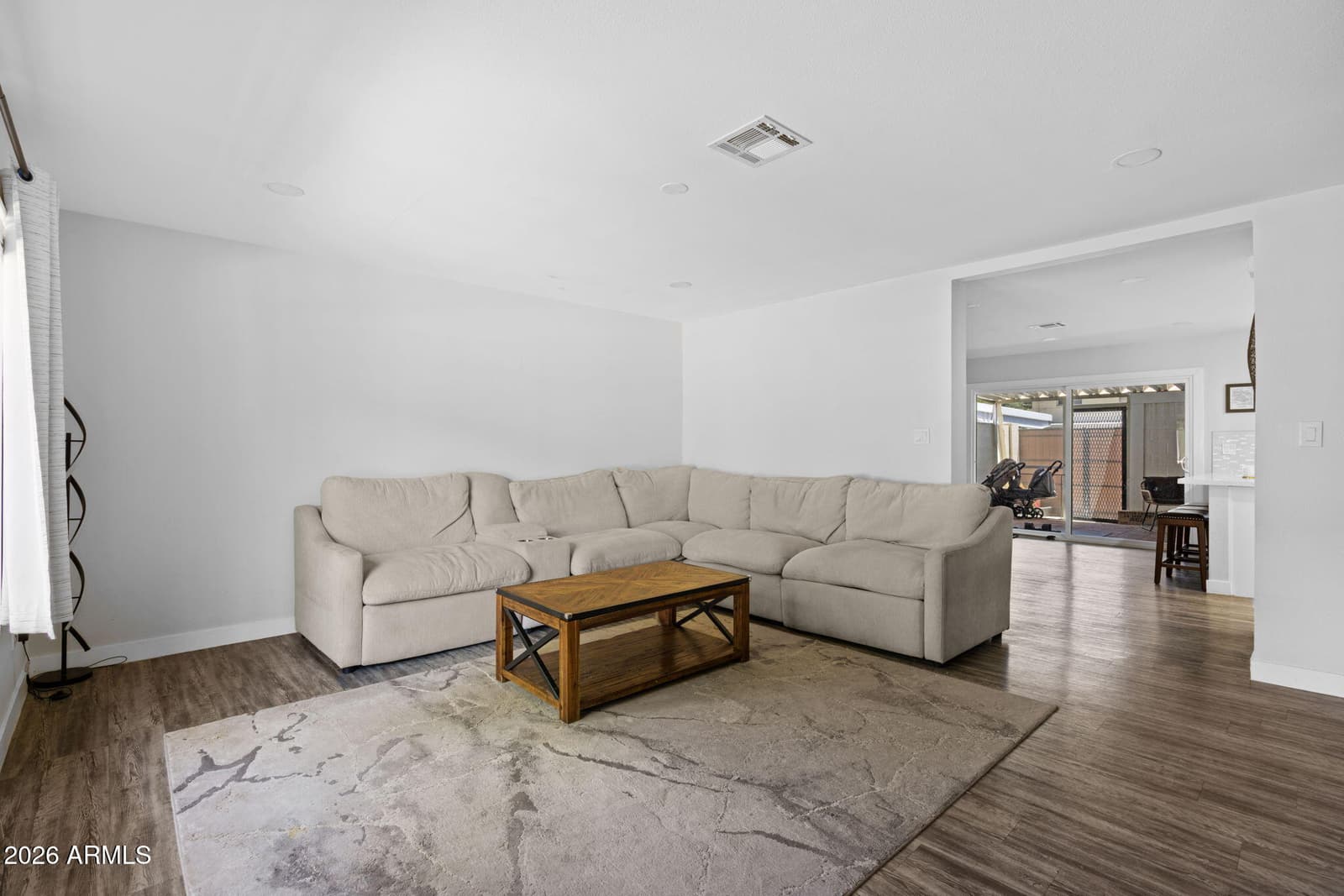 4470 E Belleview Street, Phoenix, AZ 85008 — photo 5 of 24