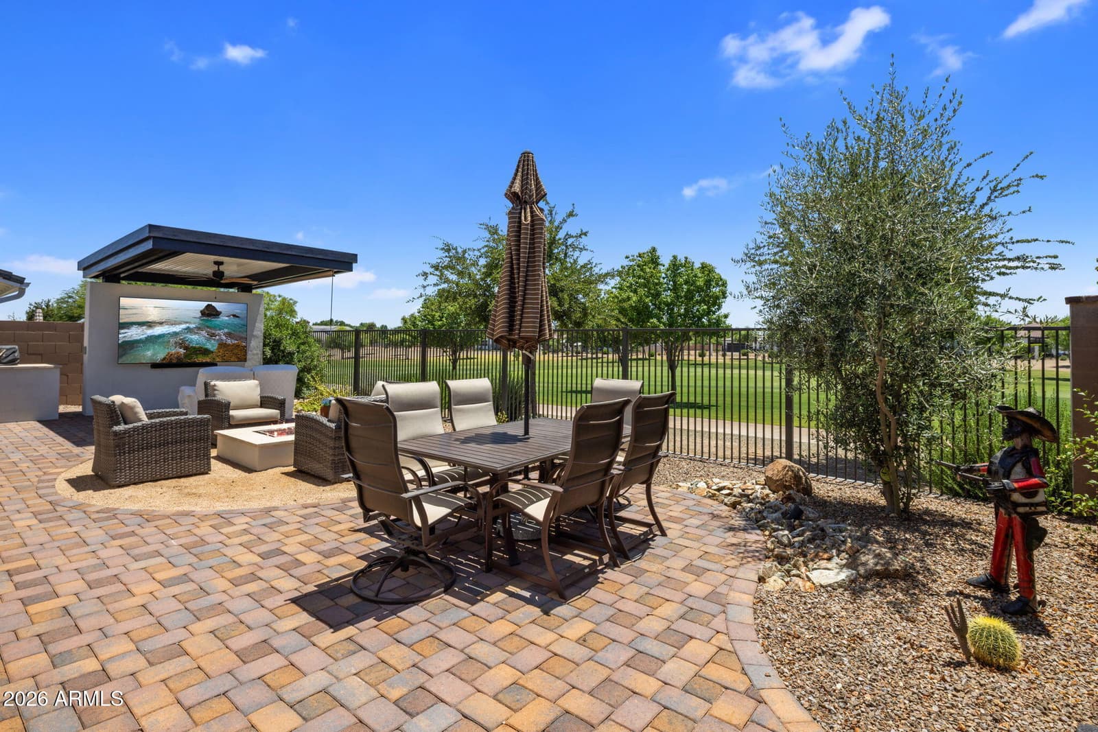 17759 W Guthrie Street, Surprise, AZ 85388 — photo 3 of 49