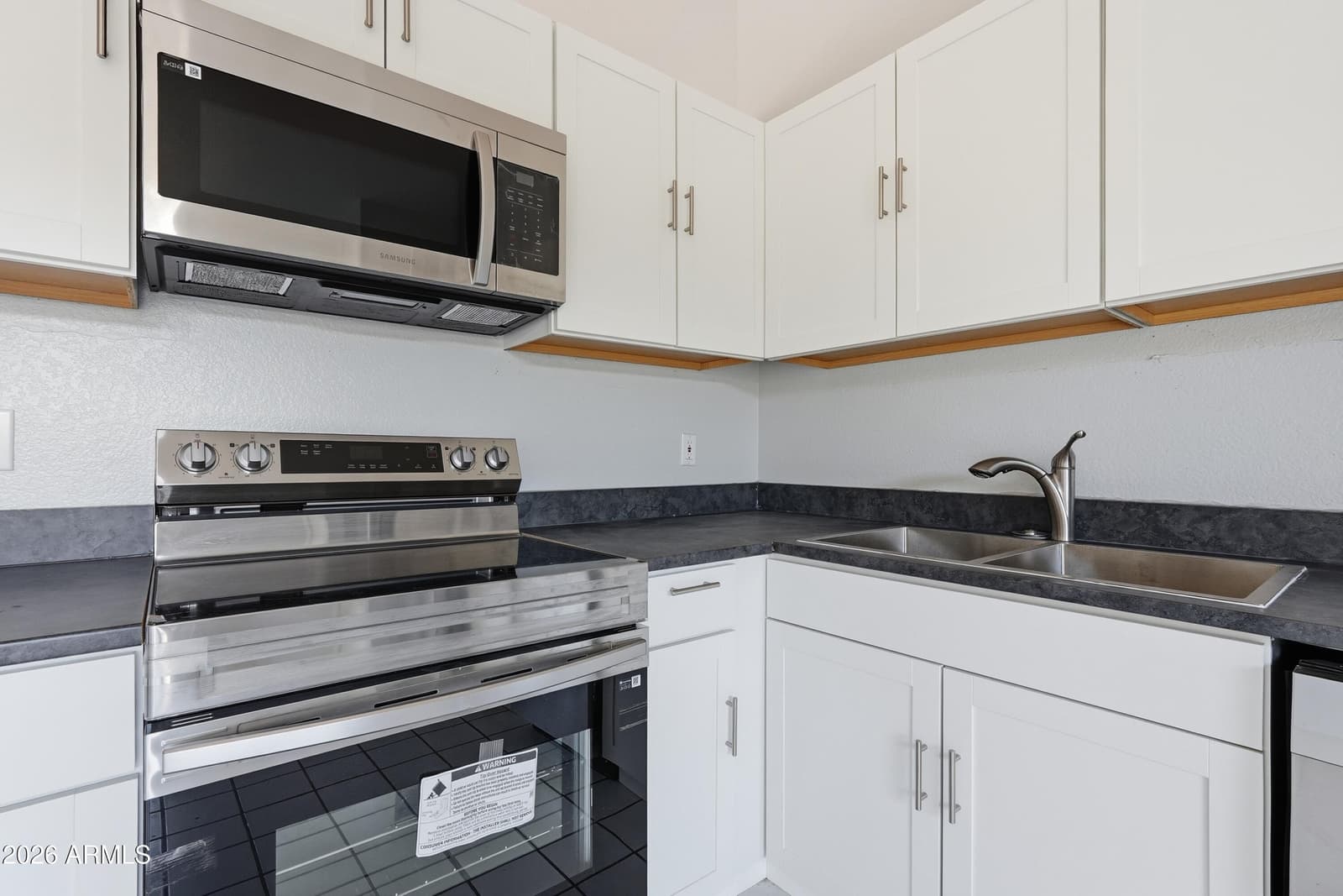 5960 W OREGON Avenue 170, Glendale, AZ 85301 — photo 10 of 27