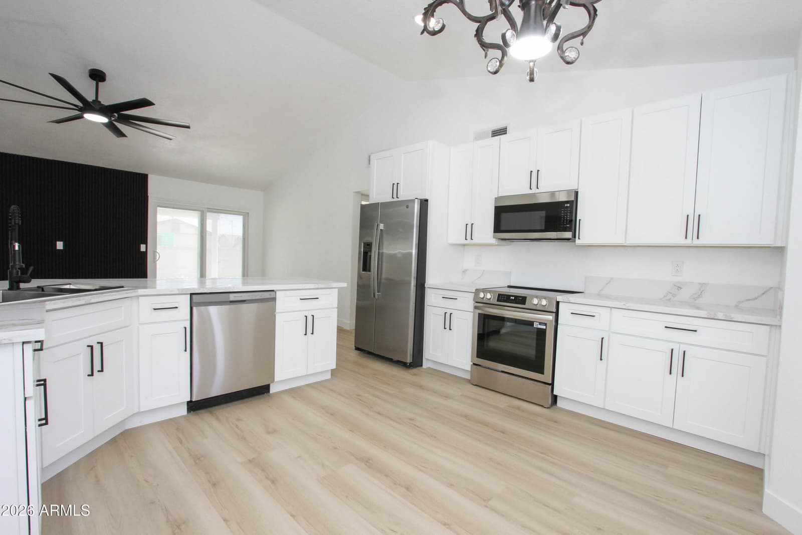 401 E Rockwood Drive, Phoenix, AZ 85024 — photo 8 of 42
