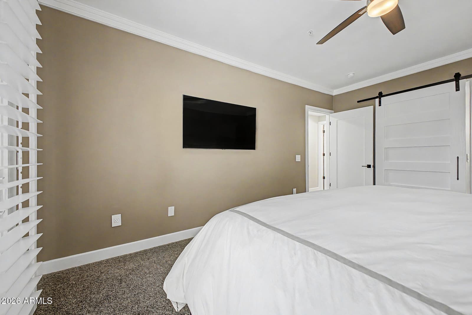 705 W QUEEN CREEK Road 1061, Chandler, AZ 85248 — photo 17 of 56