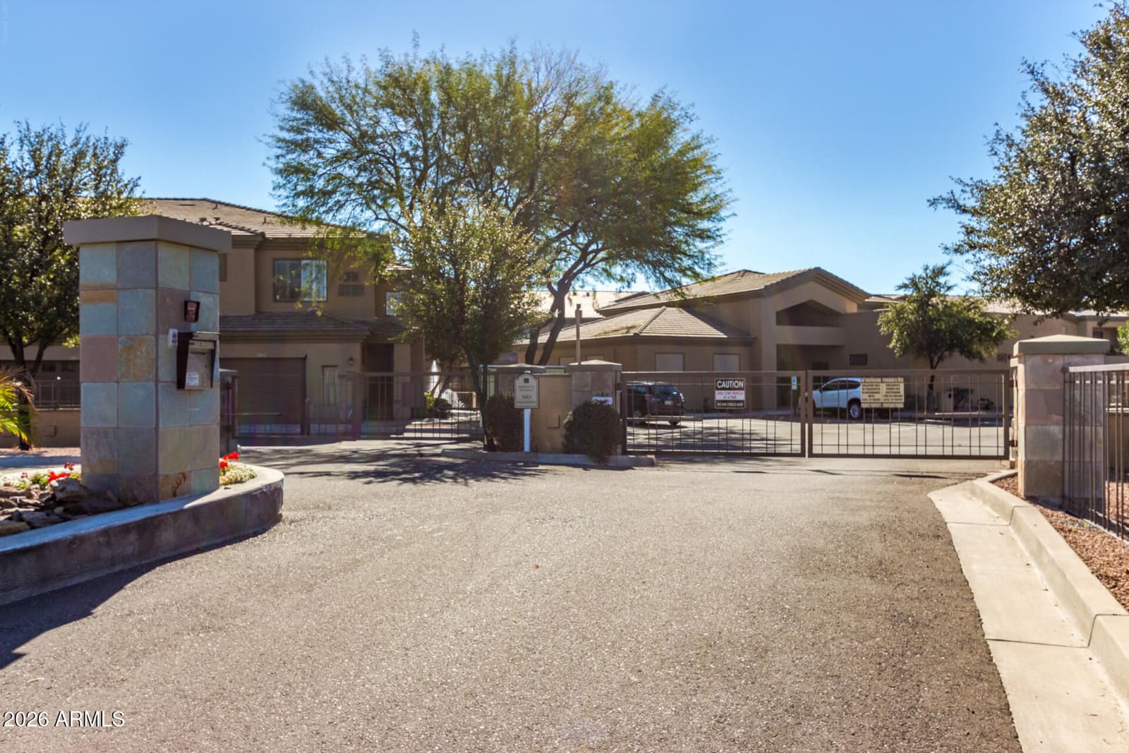 705 W QUEEN CREEK Road 1061, Chandler, AZ 85248 — photo 52 of 56